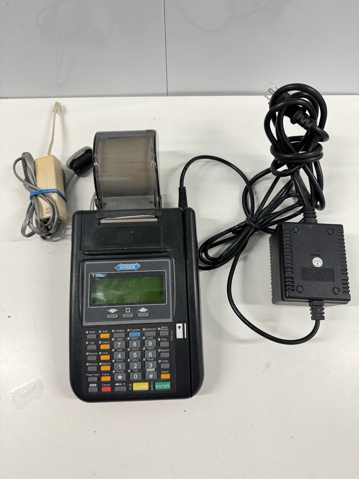 Hypercom T7PLUS Credit Card Terminal with Power Supply Untested Bought In Estate