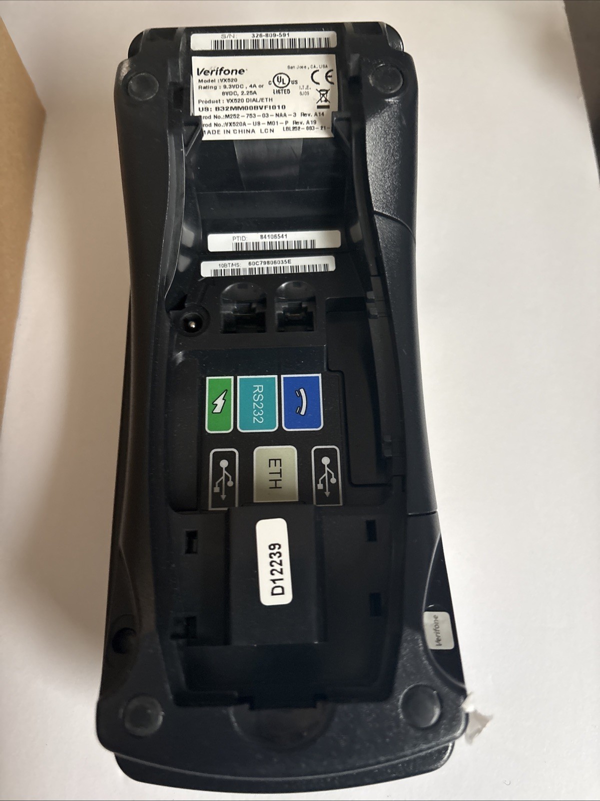 VeriFone Vx520 EMV Credit Card Machine M252-753-03-NAA-3 EUC