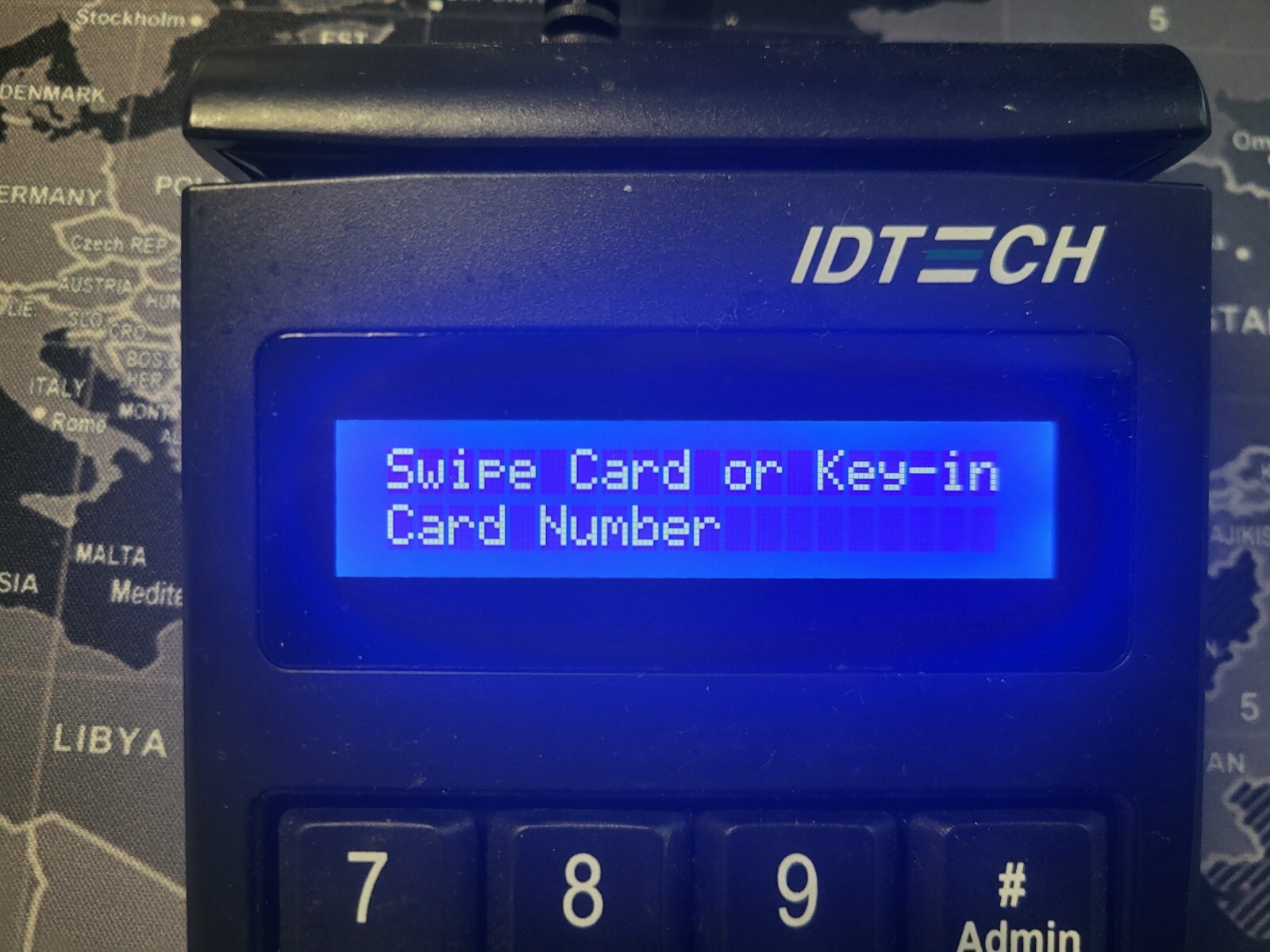 Card reader ID Tech IDTech SecureKey M130 Keypad IDKE-534833BL. USB Interface.