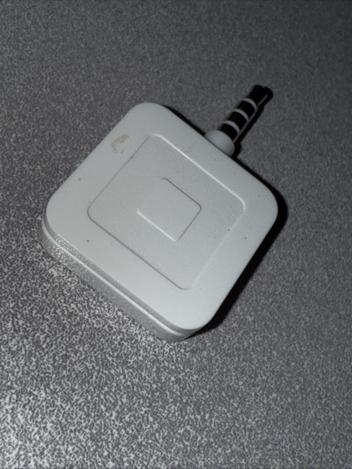 Square 3.5mm Jack Credit/Debit Magstripe Card Square Reader – White