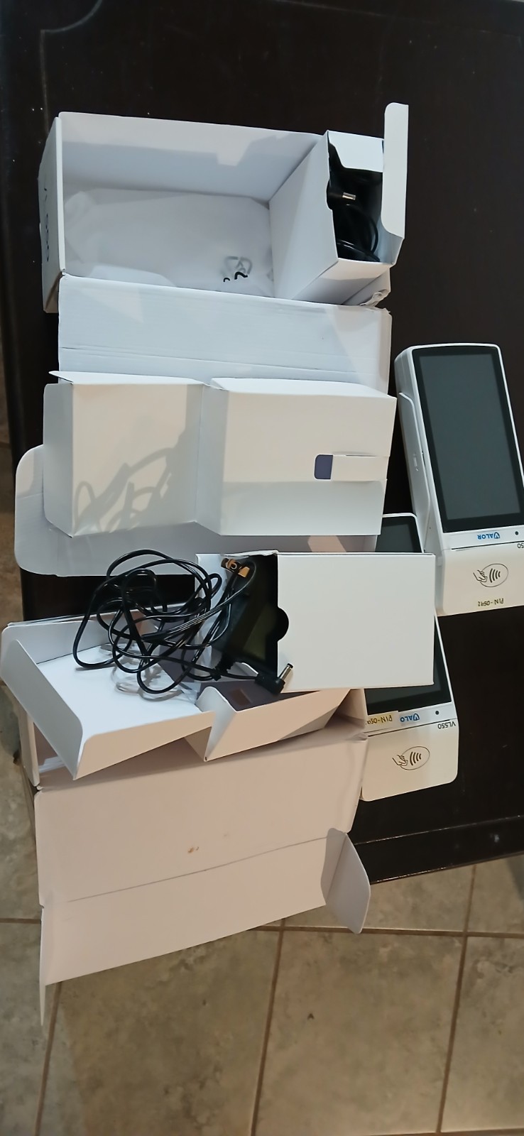 2 VALOR VL 550 PAYTECH ANDROID POS – USED WITH BOX