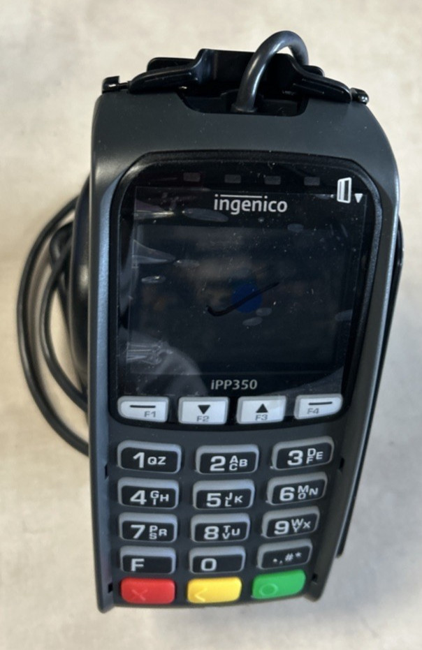 Lot of 16 Ingenico IPP350 Credit Card Reader Terminal w/ stands SEN351009