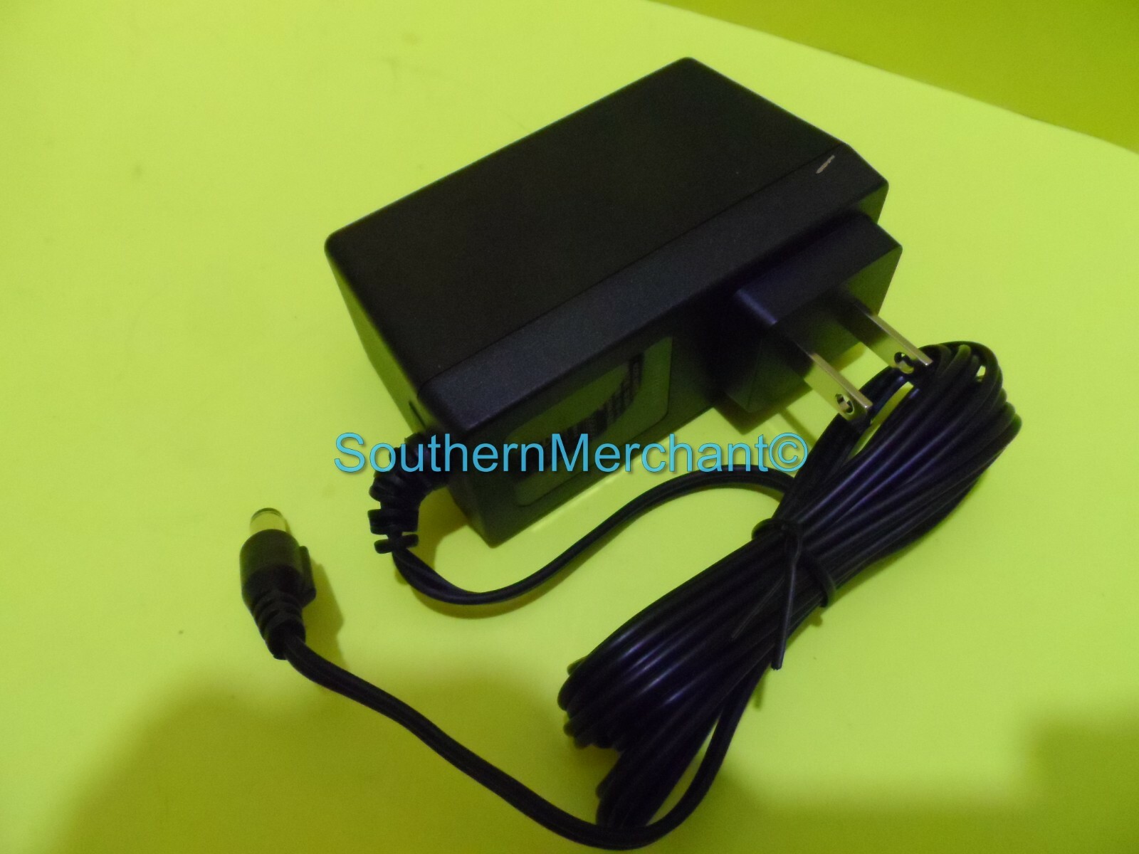 VeriFone V200/400 series Engage Power Pack Charger Adapter.