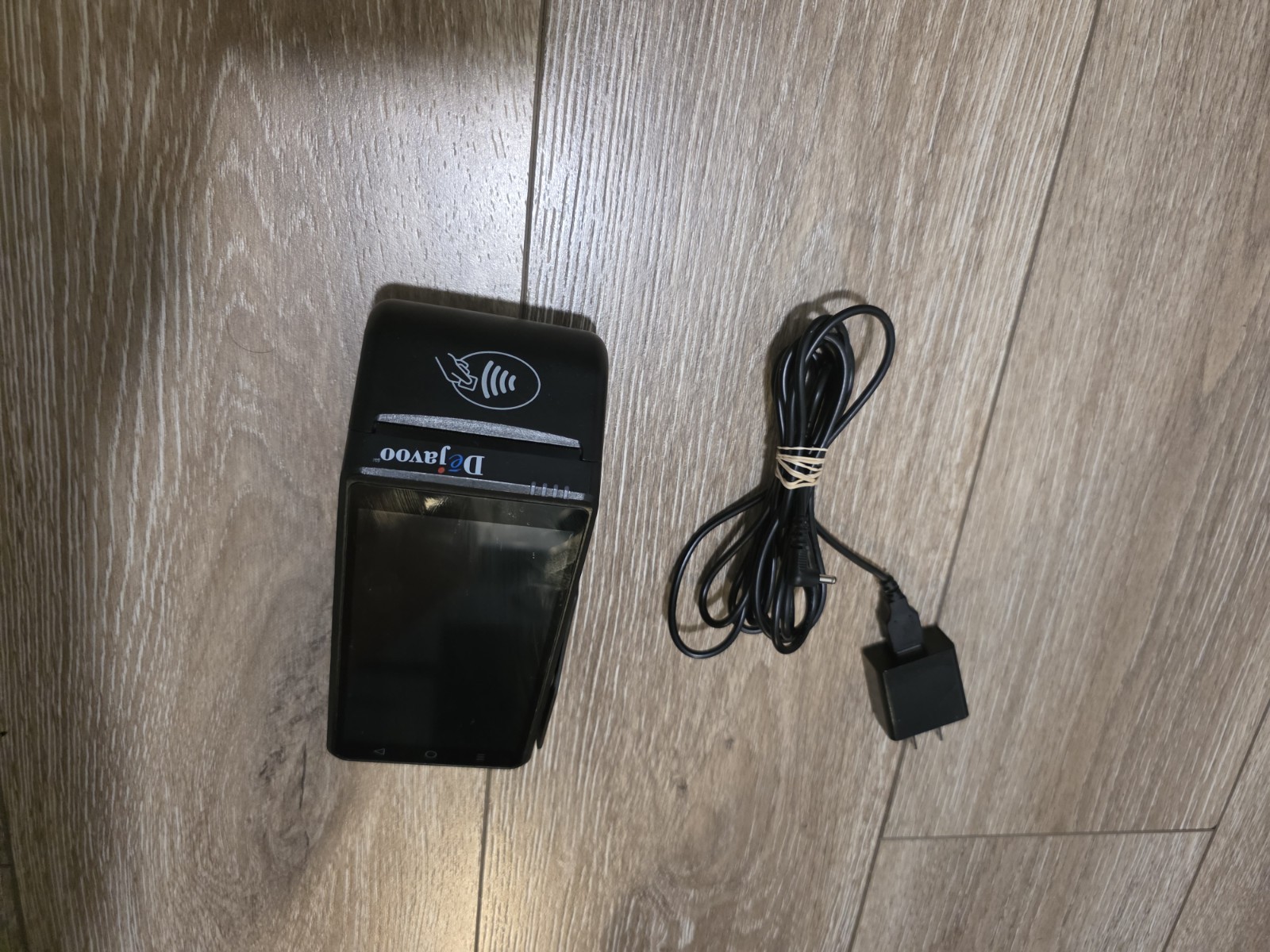 DEJAVOO QD2 WIRELESS TERMINAL (4G + WIFI) “UNLOCKED” USED