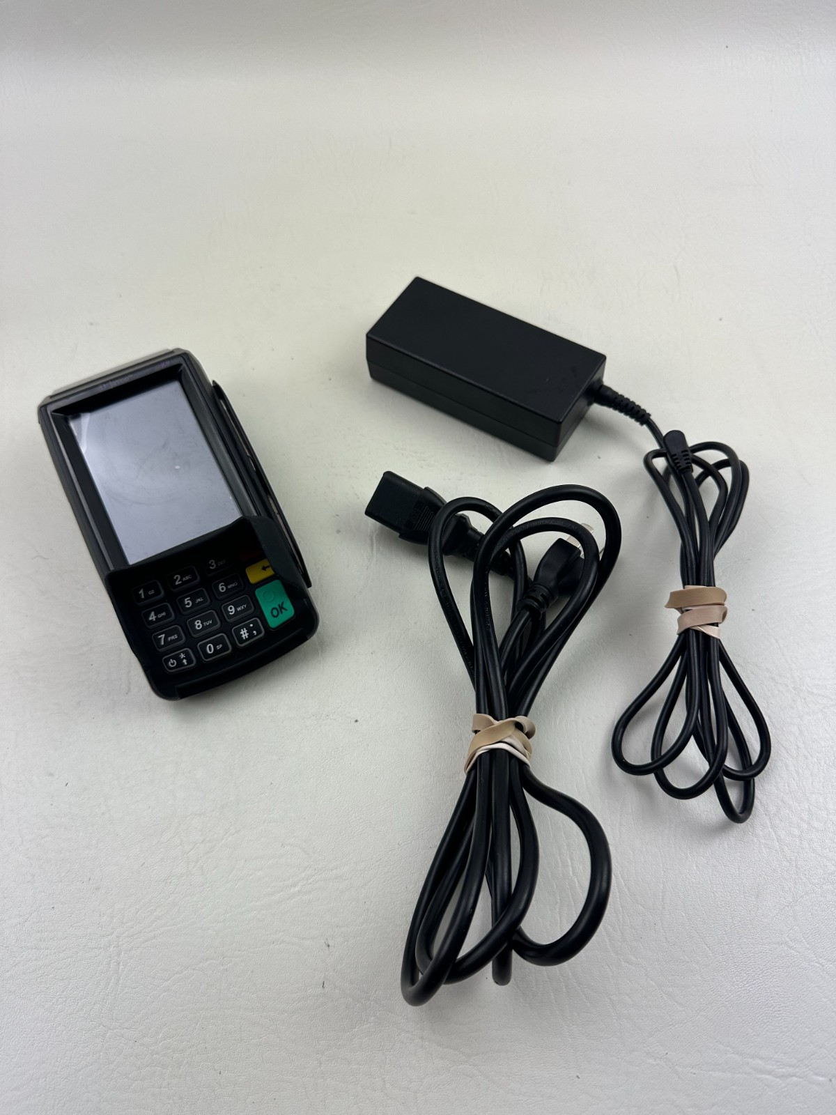 Dejavoo Z9 VEGA3000 ~ WiFi / 4G Credit Card Payment Terminal with Power Supply