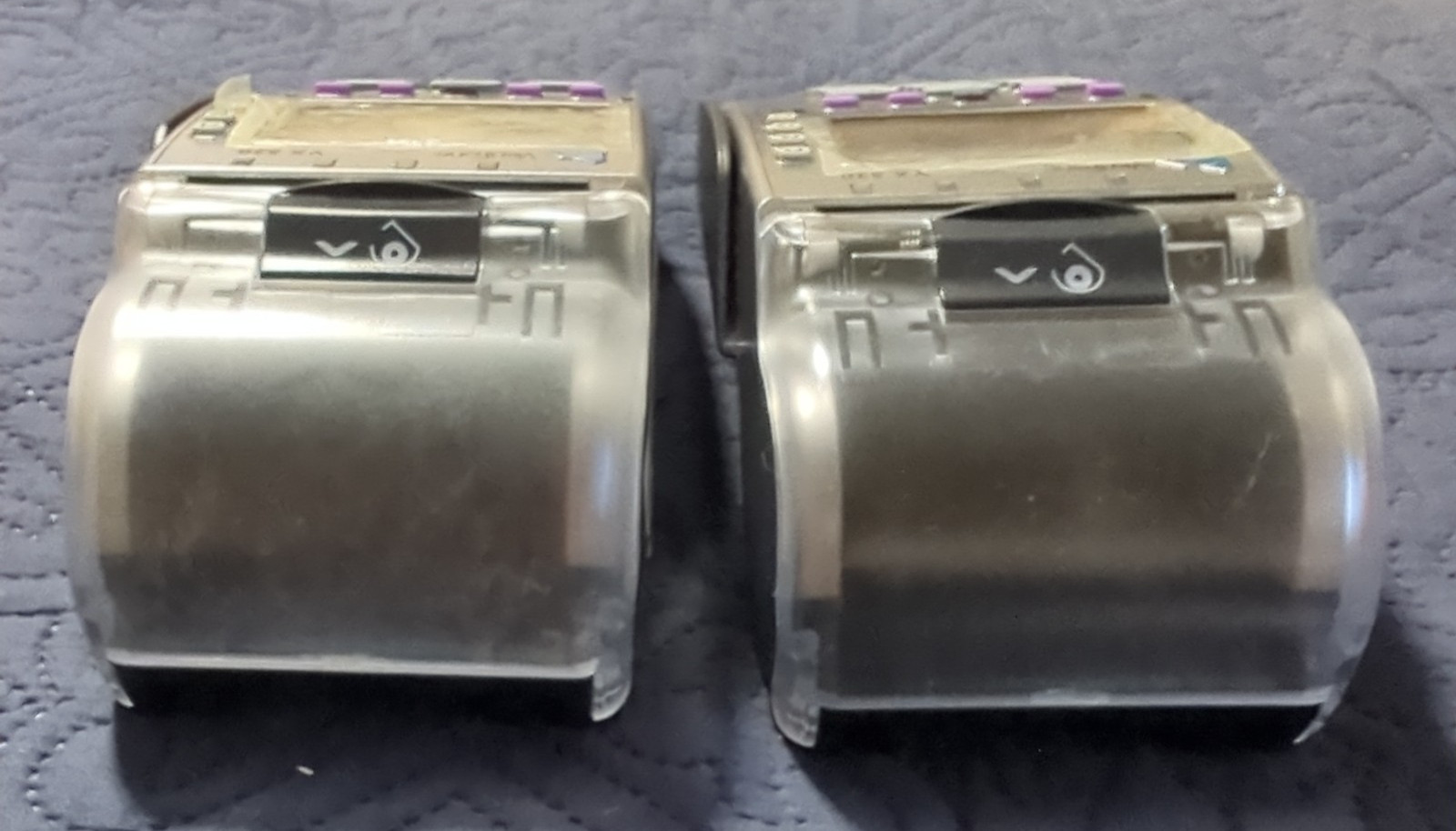 Lot of 2 VeriFone Vx 520 POS Debit / Credit Card Terminal Powers On