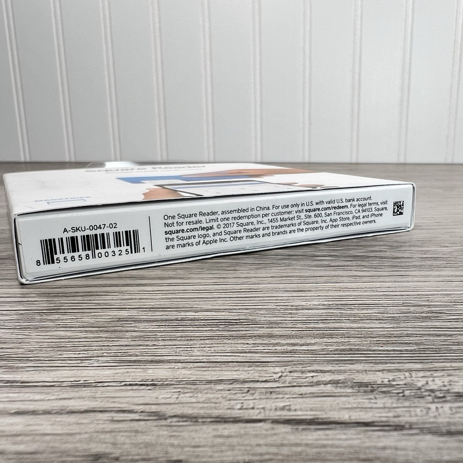 NEW Square Reader for Magstripe (Headset Jack) – Works with iPhone iPad Android