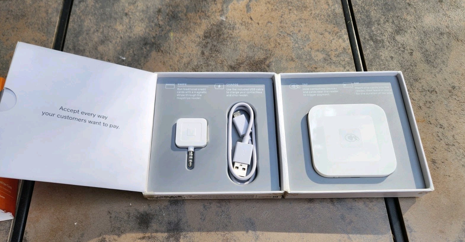 Square A-SKU-0113-03 Reader for Magstripe Lightning Connector