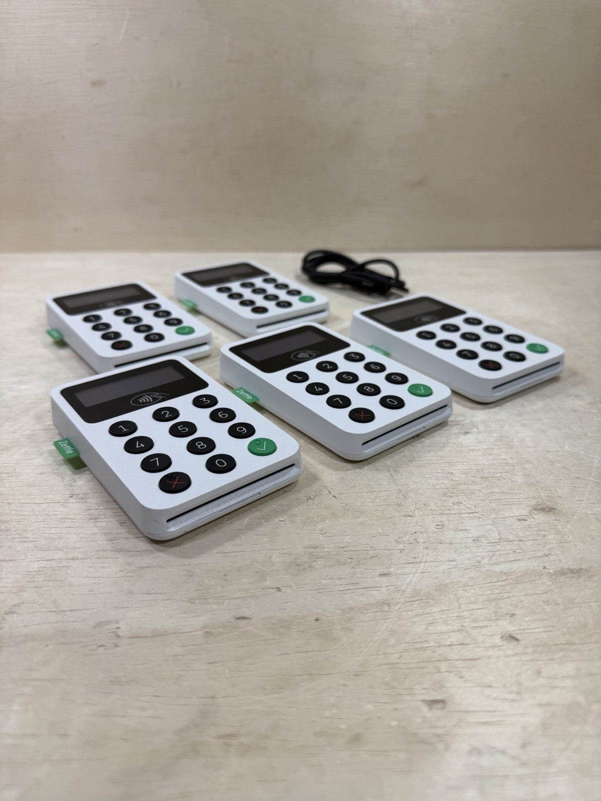 Zettle Reader 2 Card Reader Terminal Point of Sale – White LOT OF 5 UNITS