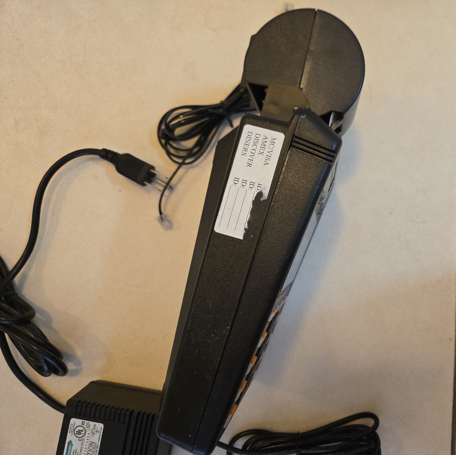 HYPERCOM T7 P-T Credit Card Terminal Reader Machine with Power Supply