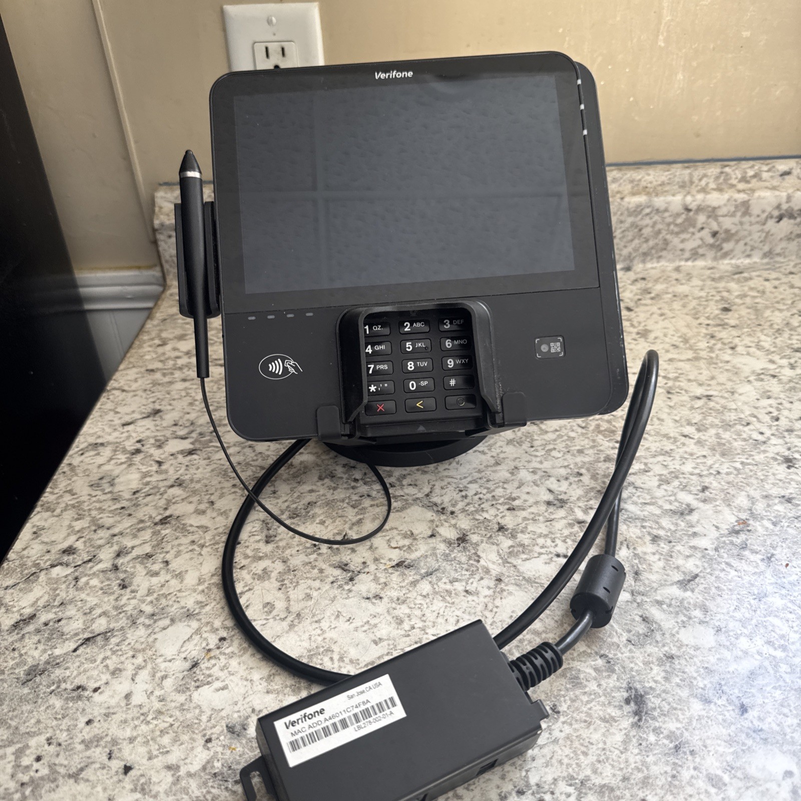 Verifone M440 Credit Card Pinpad W/ Pedestal