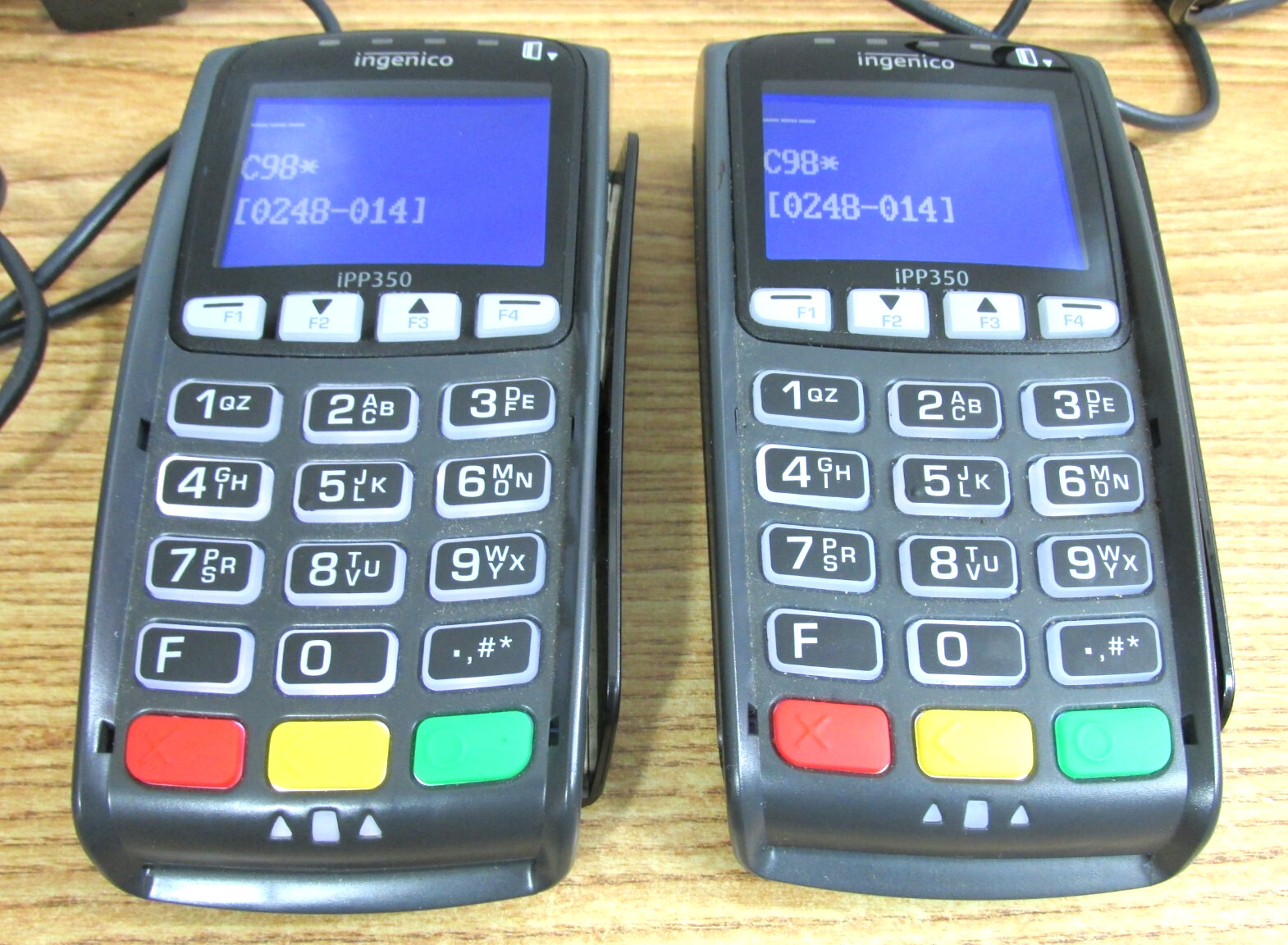 Ingenico IPP350 Credit Card Terminals ( 2 ) With cords