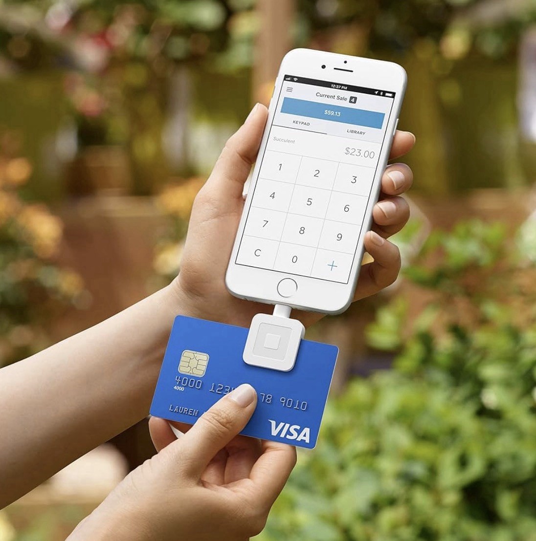 Square Reader for Magstripe (Lightning Connector) Credit Card Reader iPhone New