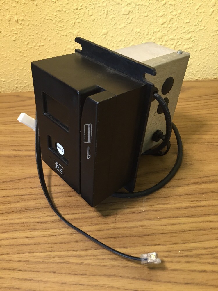 Blackboard HARCO VR/MDB Vending card Reader 34VDC .3A HPN-823-005-000 Rev: A