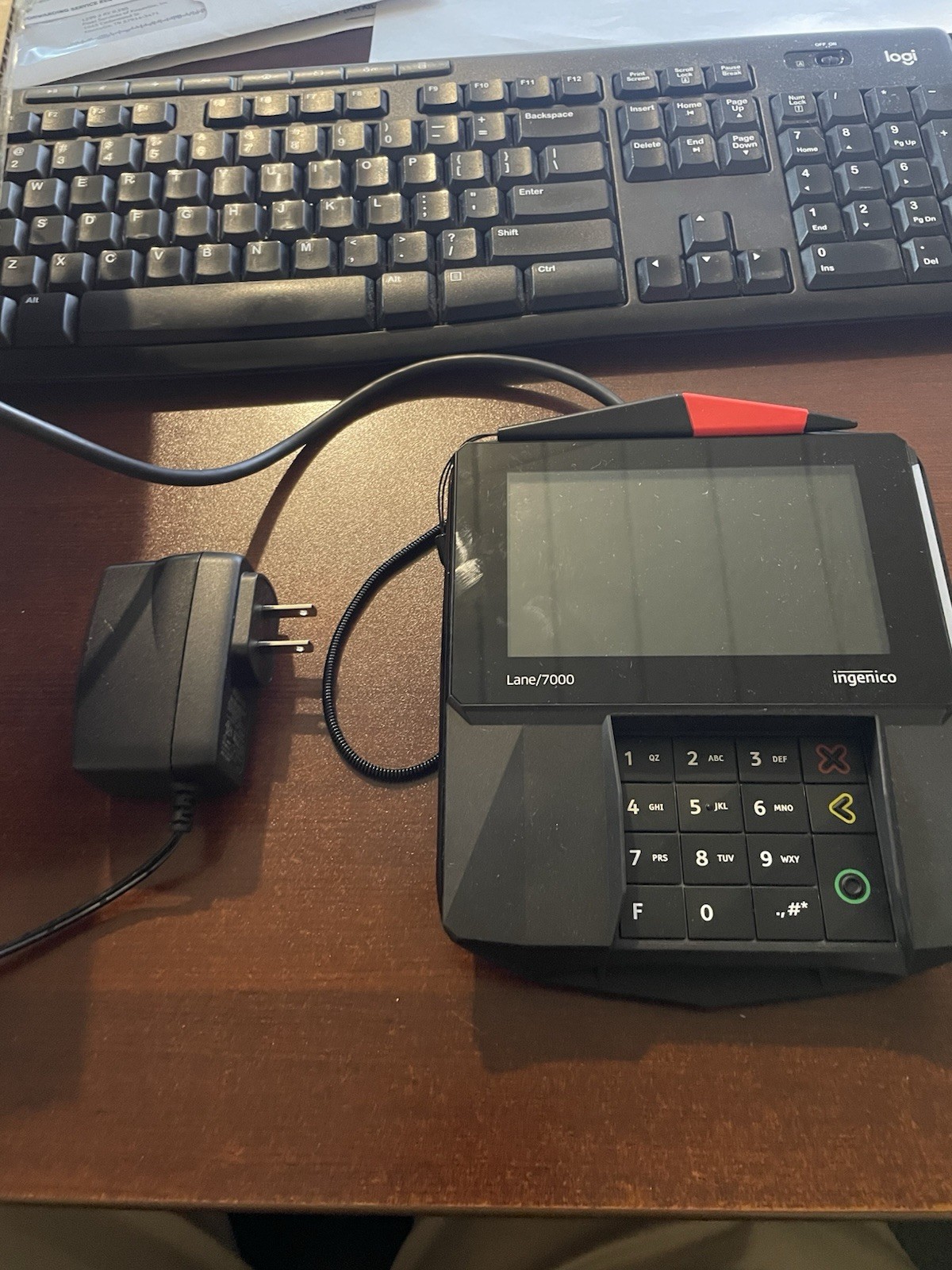 Ingenico Lane 7000 Credit Card Terminal with Stylus, Power, Cable