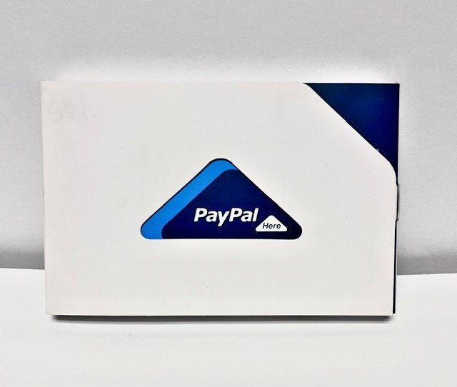 lot of (4) paypal mobile card reader blue 3.5mm connector- good condition