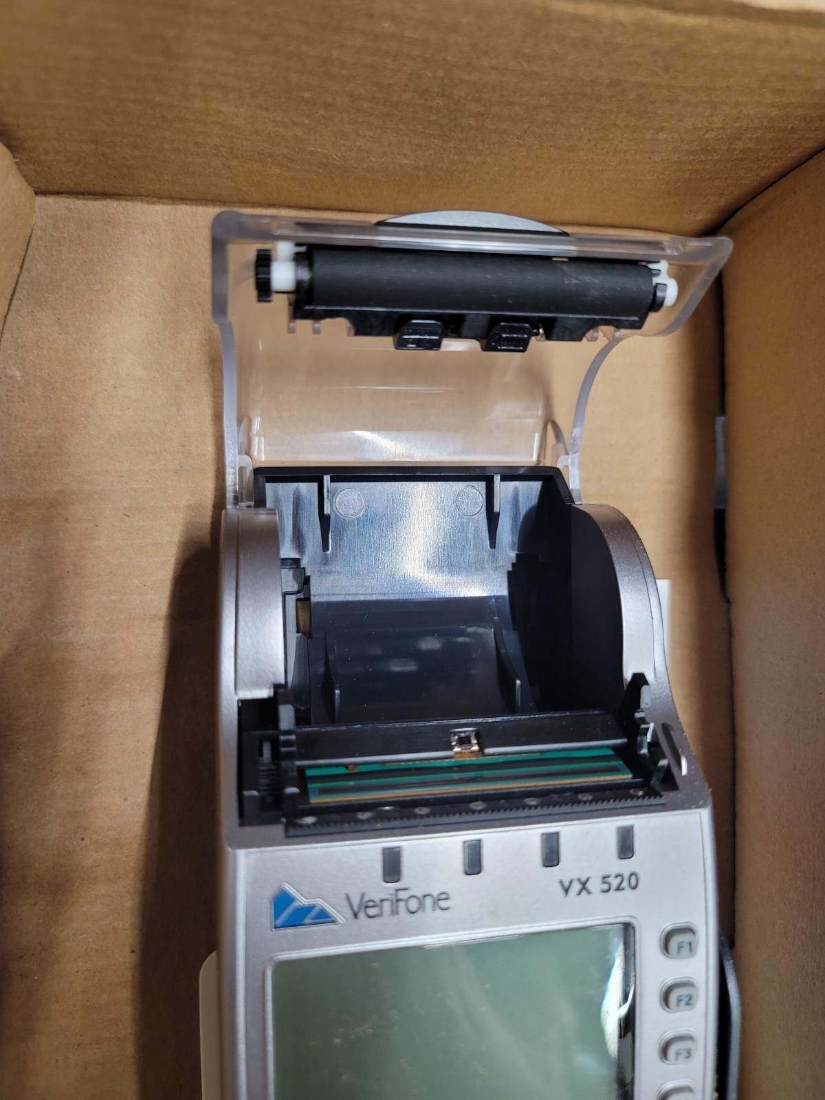 VeriFone VX520 Silver And Black, LCD Screen POS Credit Card Terminal UNTESTED