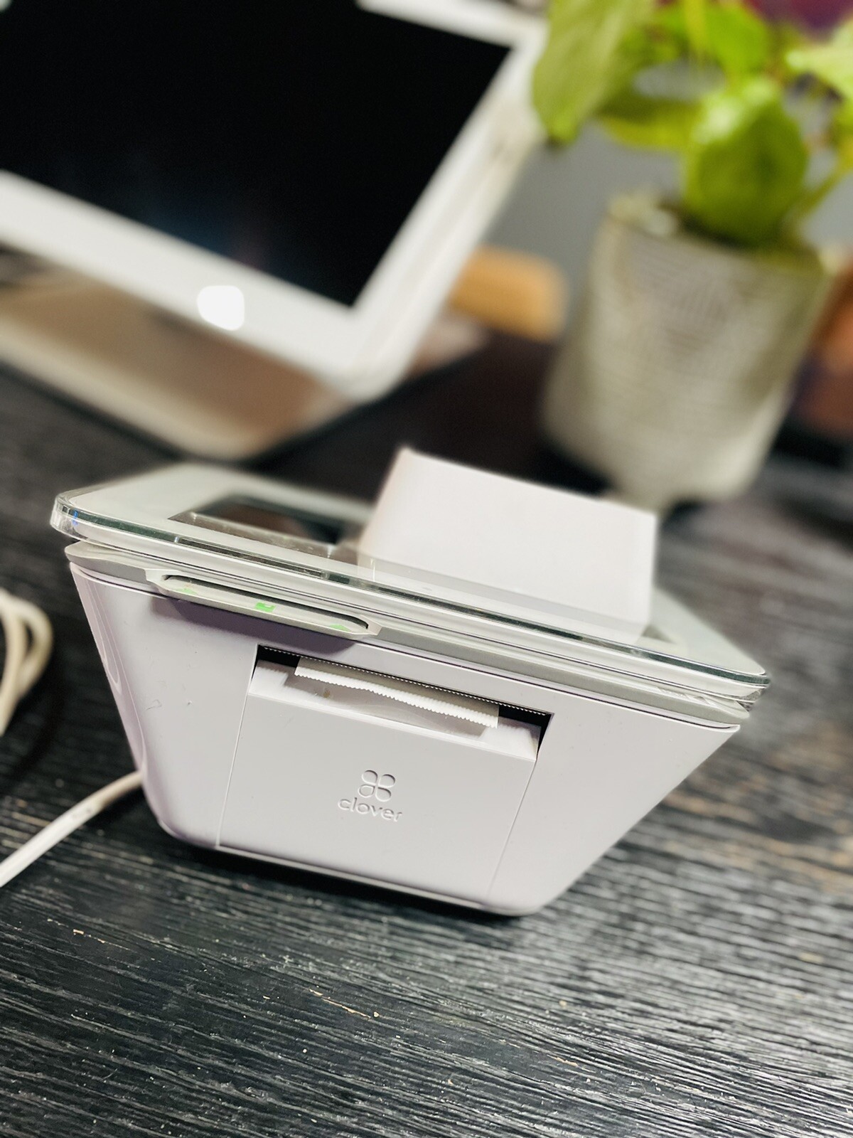 Clover POS Station 2018 Bundle, White