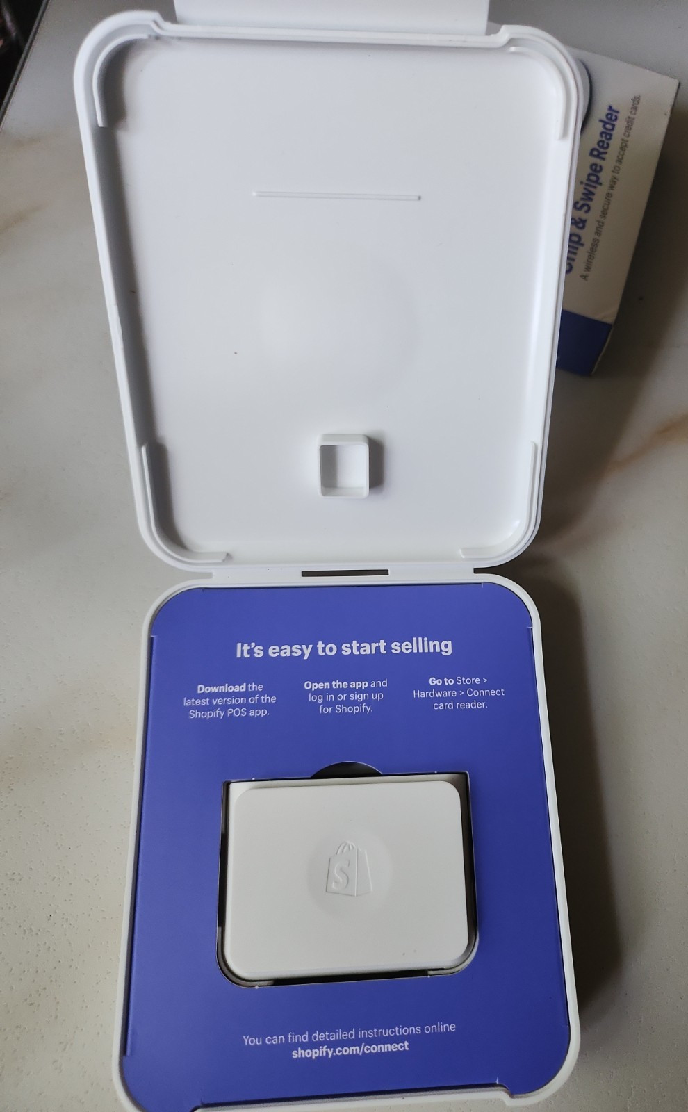 Shopify Chip and Swipe Credit Card Reader Wireless White Model S1701 – NEW