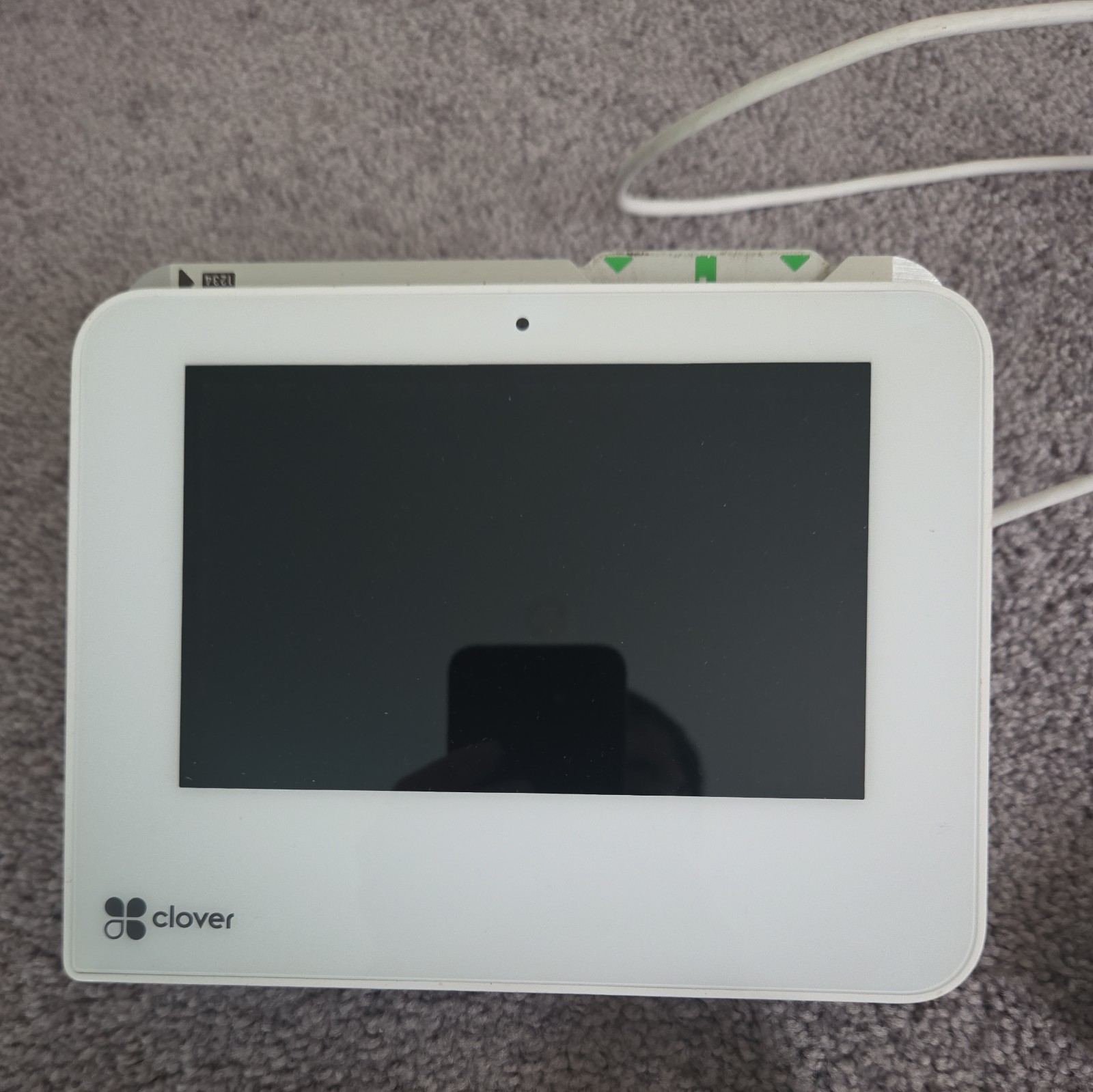 Clover Mini Wifi C300 Card Reader /POS Point of Sale System w/Power Supply