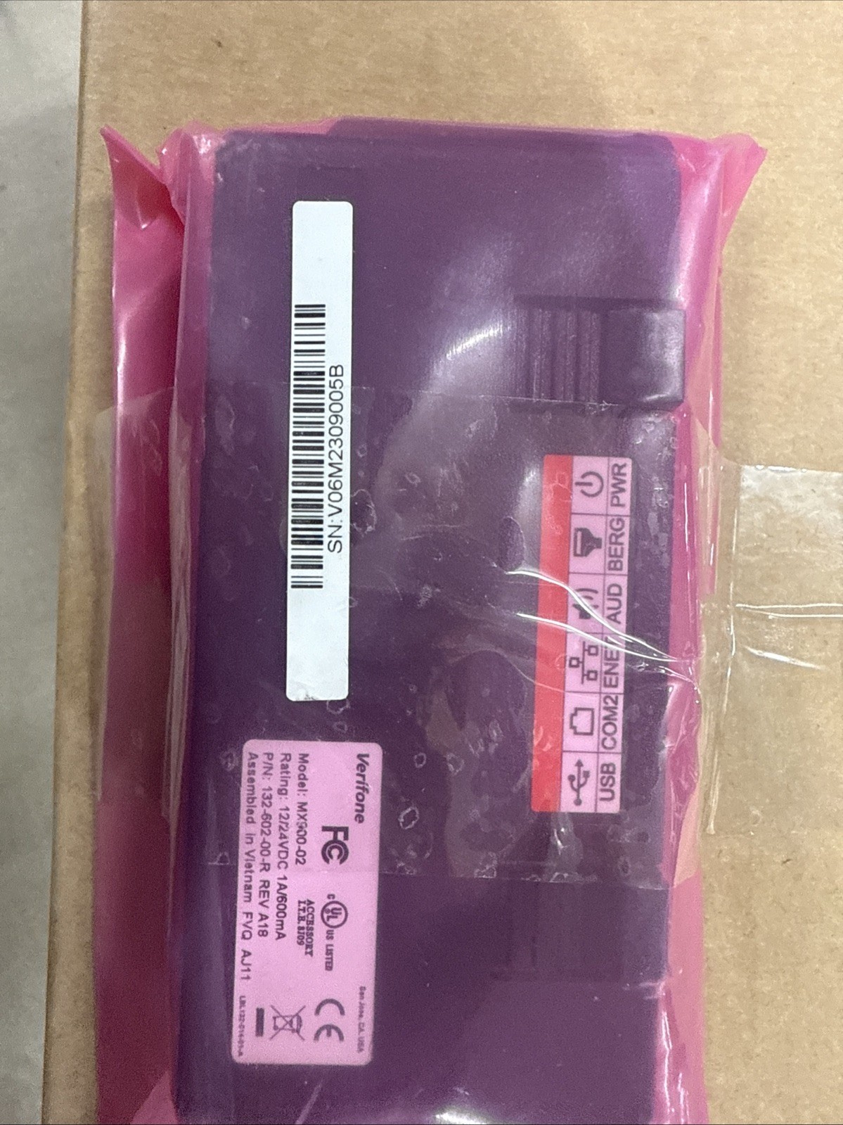 VeriFone MX 915 Credit Card Pinpad Payment Terminal M177-409-01-R PA0421100CNC2