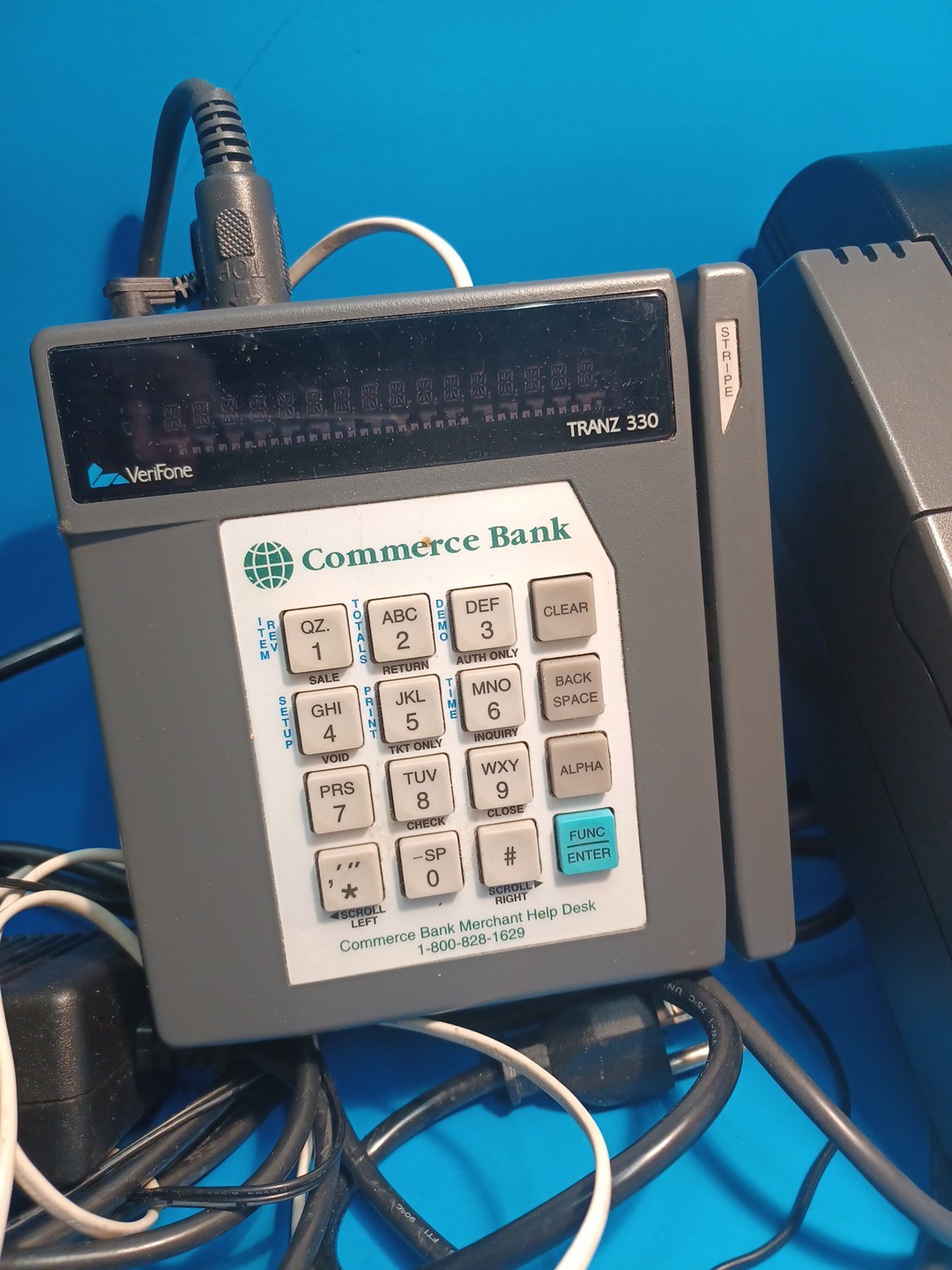 Verifone Tranz 330 Credit Card Reader Terminal +Printer 900 +wires Pre Owned