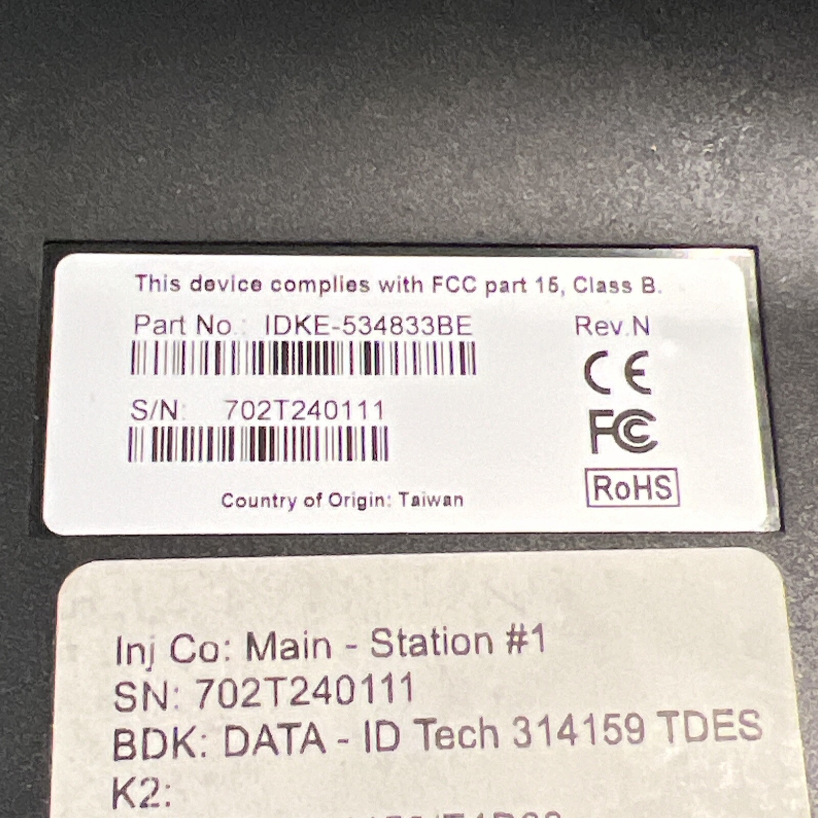 ID Tech IDKE-534833BE SecureKey Credit Card Reader/Swiper Black Keypad USB