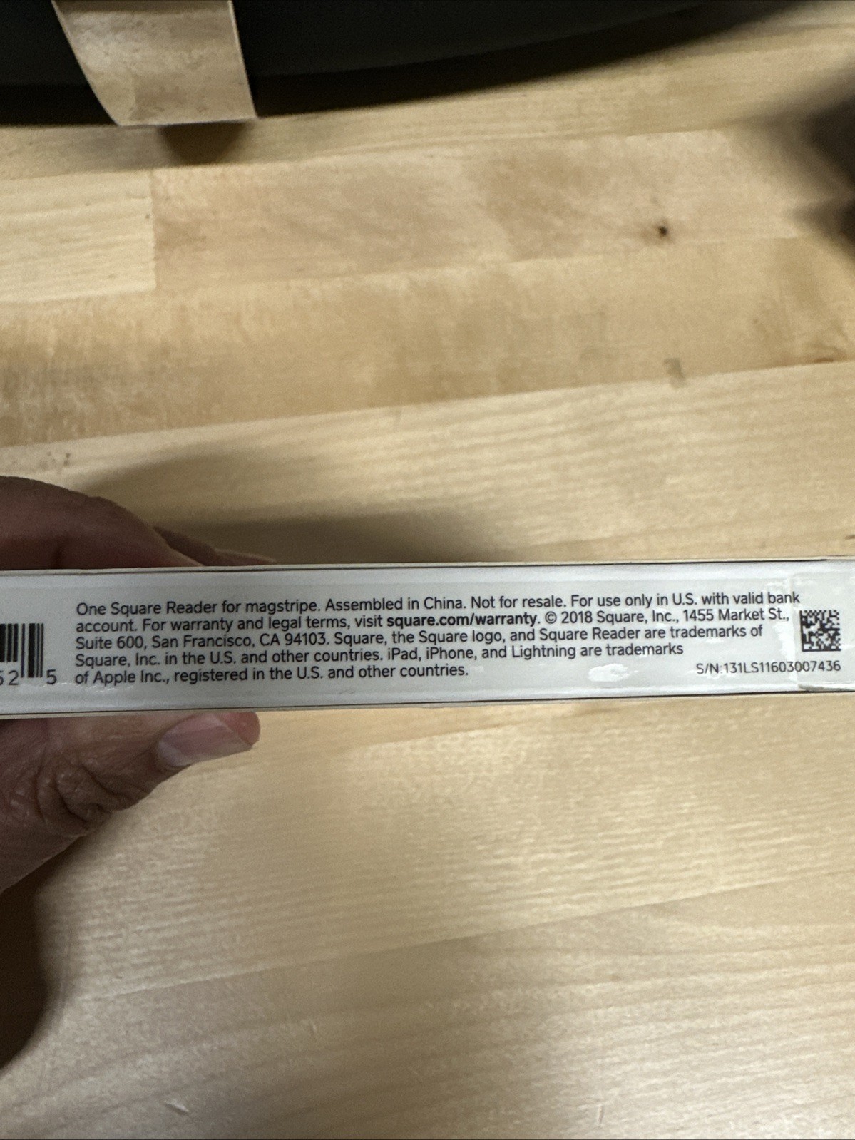 SQUARE SQA0523 READER MAGSTRIPE LIGHTNING CONNECTOR – WHITE