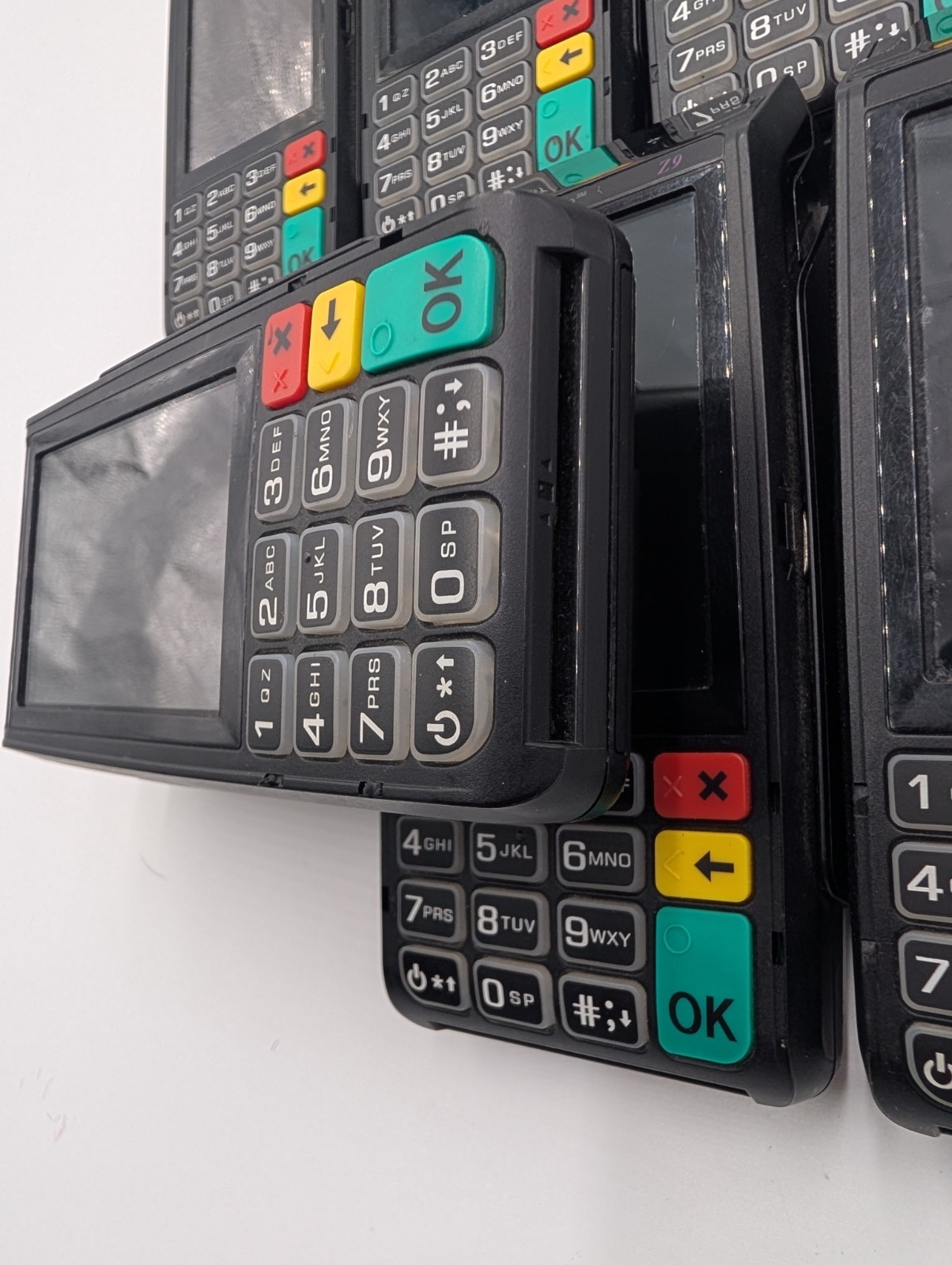Dejavoo Z9 Payment Terminals – Lot of 7 VEGA3000 Powers On Core Menu As Is Parts