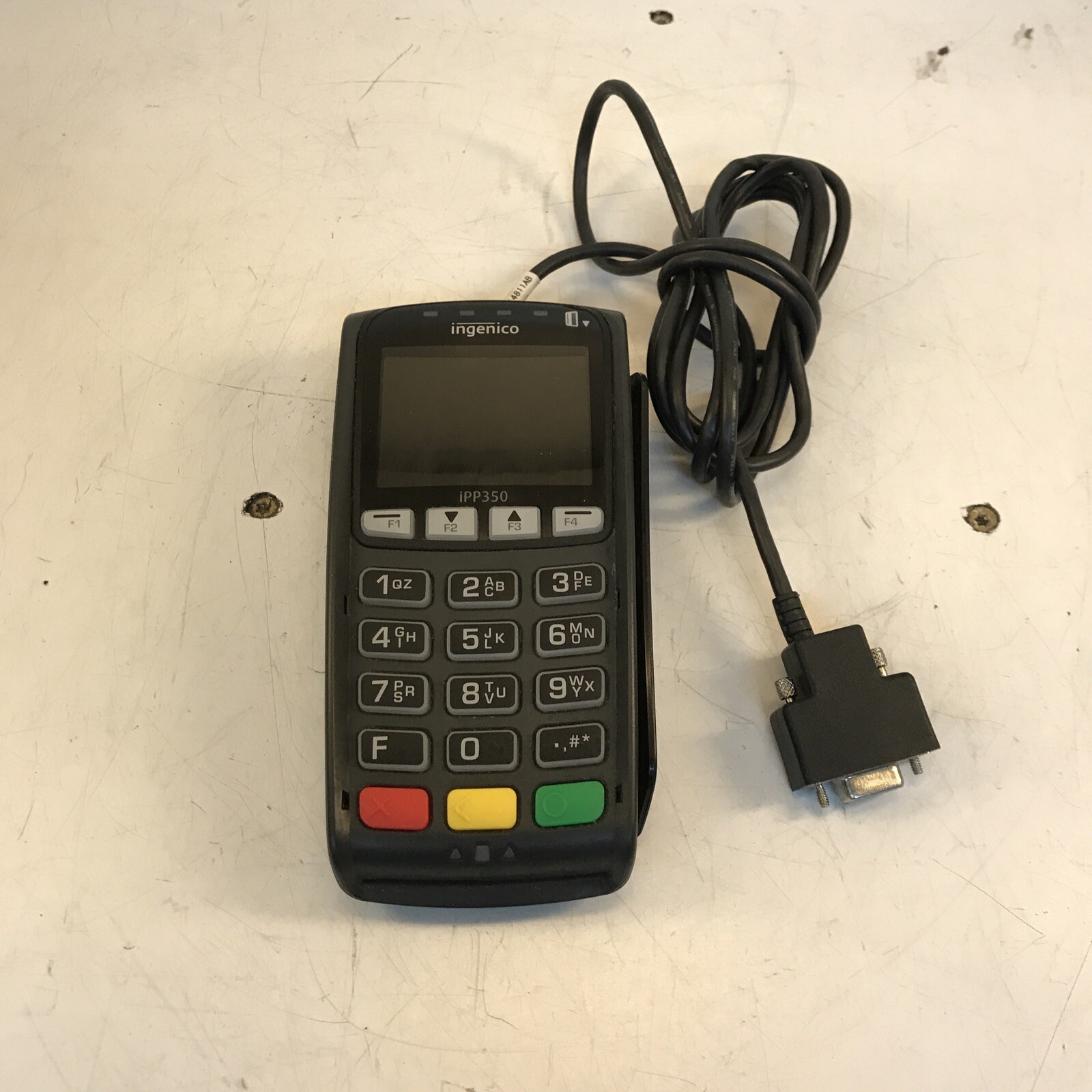 lot of 7 Ingenico IPP350 Credit Card Terminals powers on