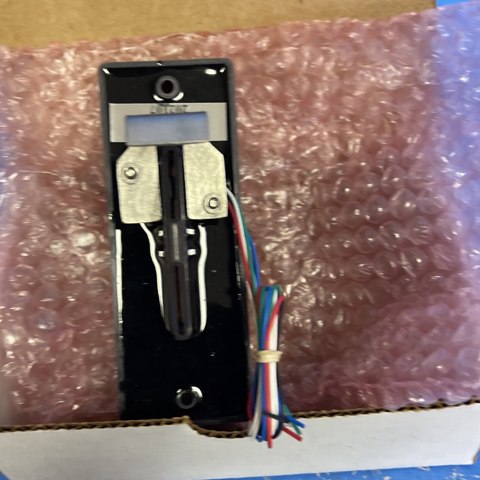 MCR-MMR-CONTACTLESS EMV MOBILE & NFC 200-10095 Device & Mag Stripe Card Reader