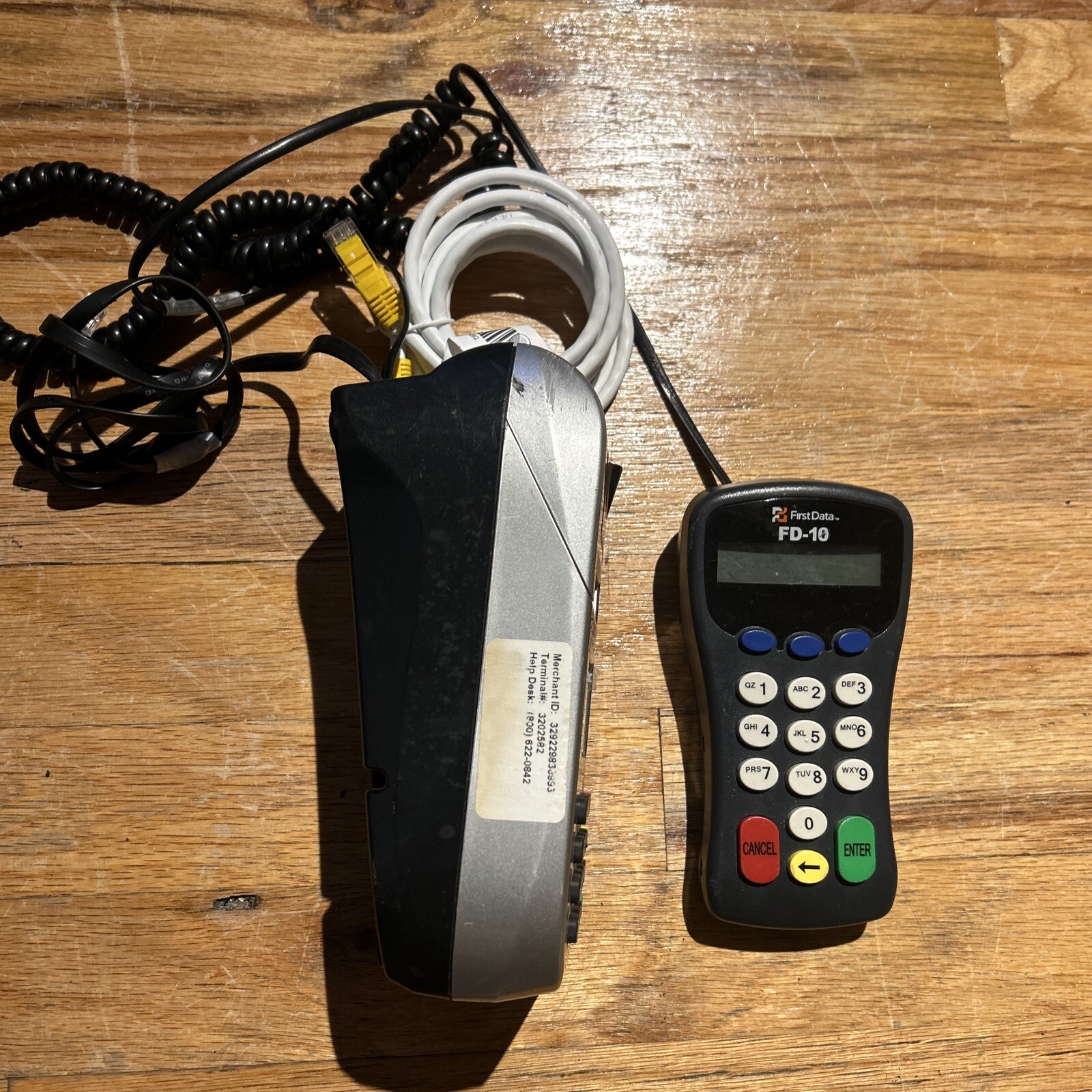 First Data FD100ti Credit Card Machine FD-10 Not Tested No Power Cord Never Used