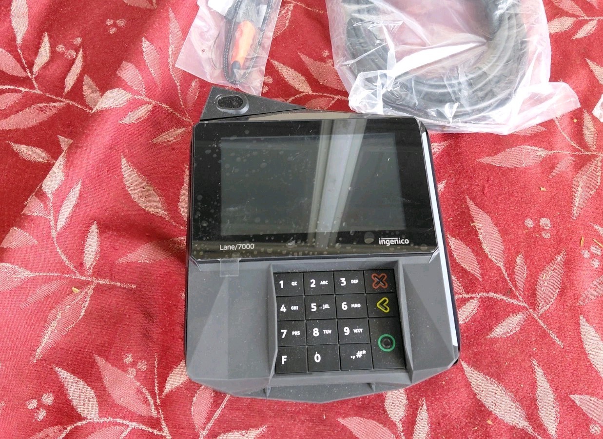 Ingenico Lane 7000 POS Credit Card Terminal Touchscreen EMV NFC Cord + Stylus