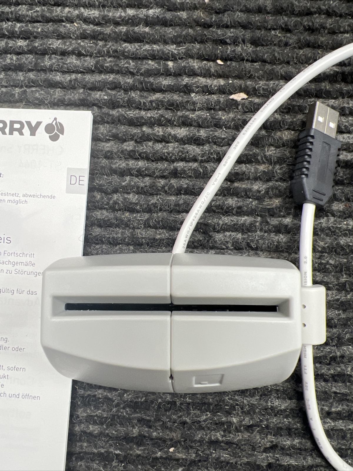 New in Box Cherry ST-1044UB USB Smart Card Reader FREE S/H