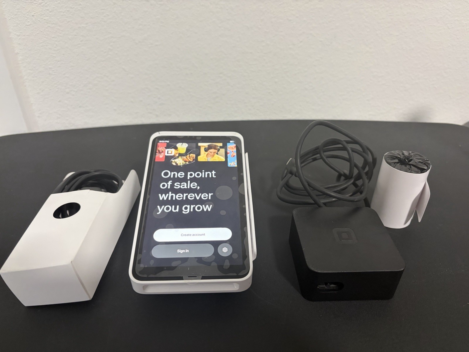 Square Terminal Credit Card Reader with Printer Tray And Paper – Used