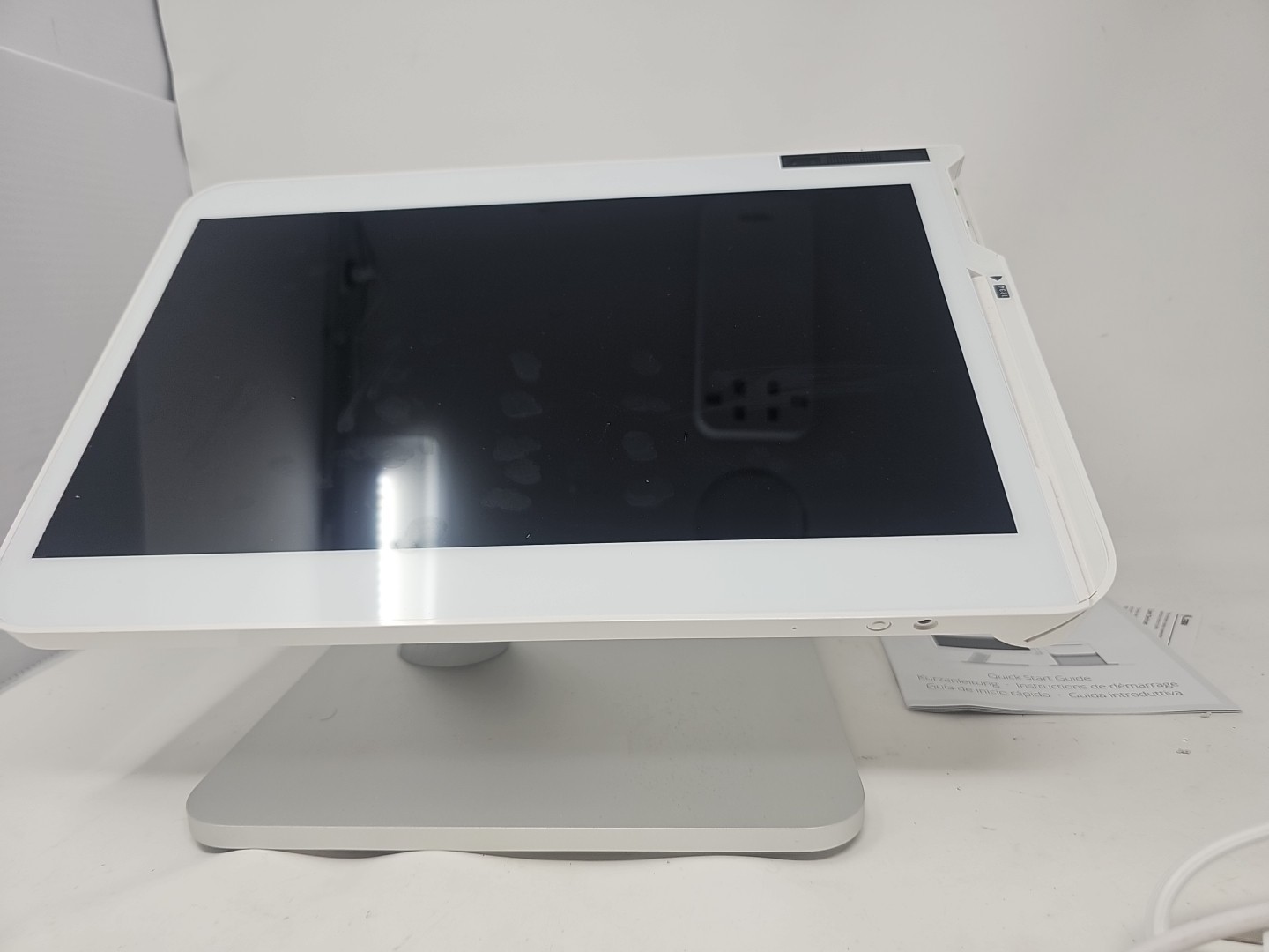 Clover Station C500 POS Point of Sale System With Power Supply And Hub Locked