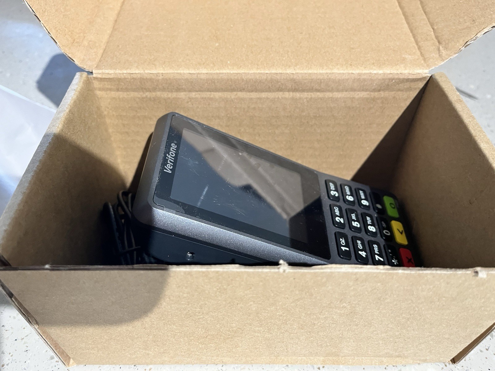 Verifone Engage P400 Plus Pinpad M435-303-14-NAA-5, Magnetic, Smart, NFC Reader