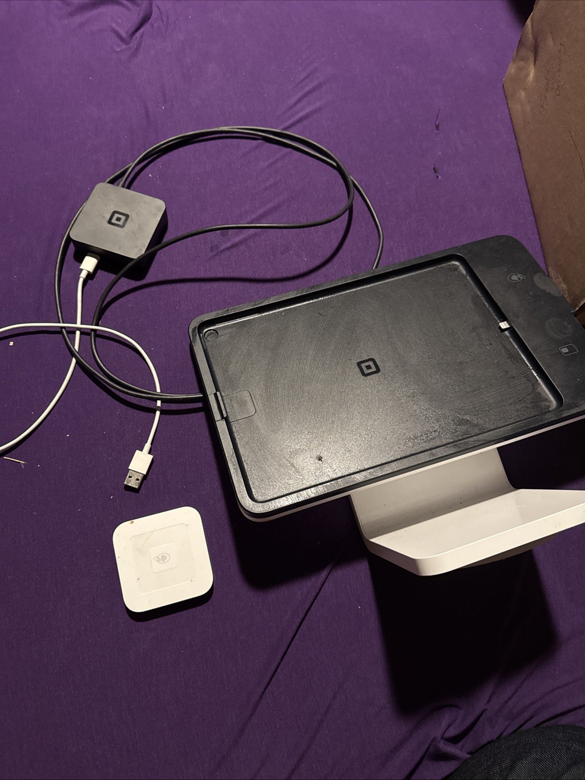 White Square Reader for Apple iPhone and iPad stand