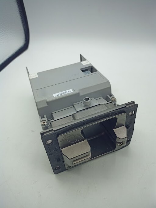 LOT OF 20 – VERIFONE M159-300-070-WWA-C UX300-WPWR UX300 CREDIT CARD READERS