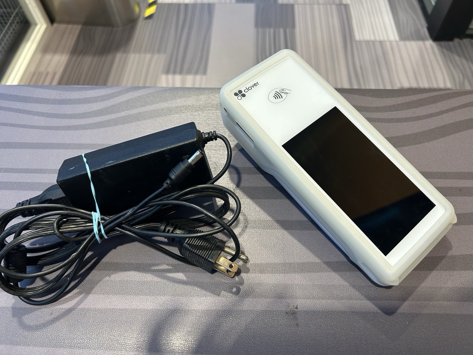 Clover Go Contactless Chip Swipe Card Reader
