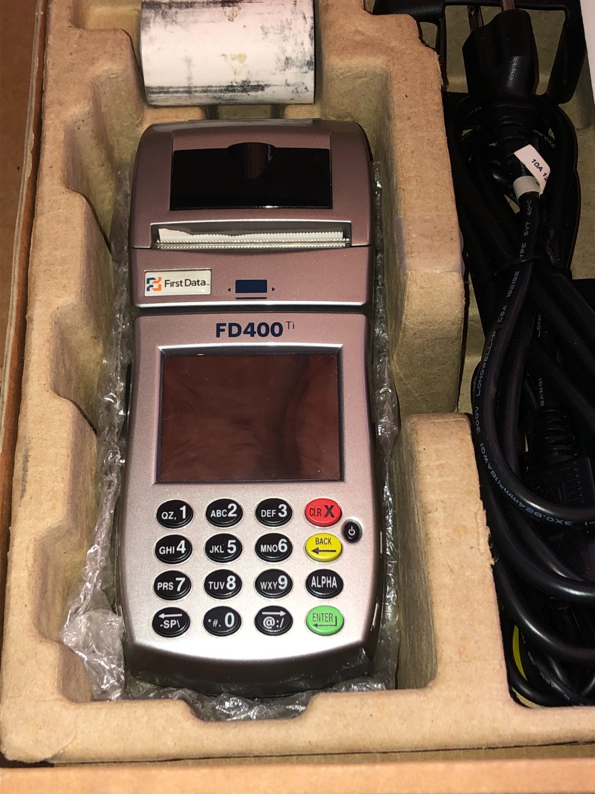 FIRST DATA FD400 CREDIT CARD MACHINE