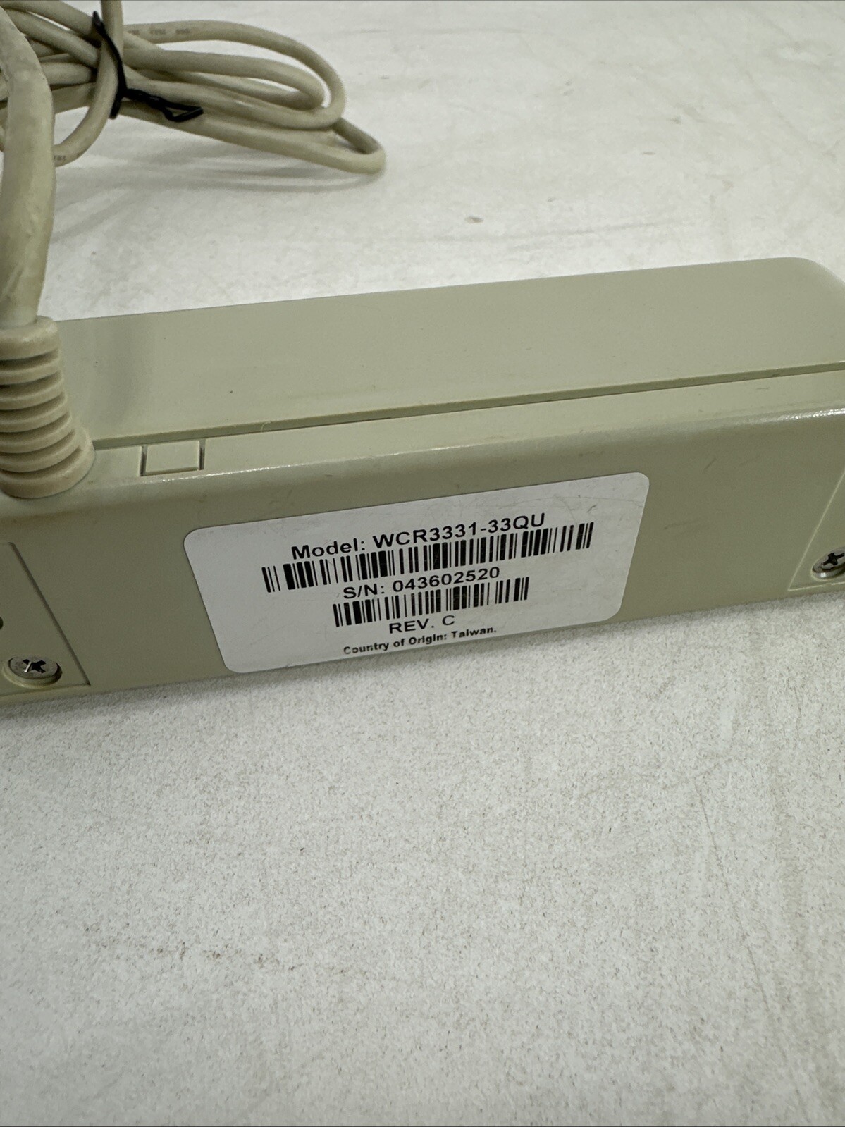 ID TECH MiniMag Magnetic Stripe Reader USB Card Reader WCR3331-33QU