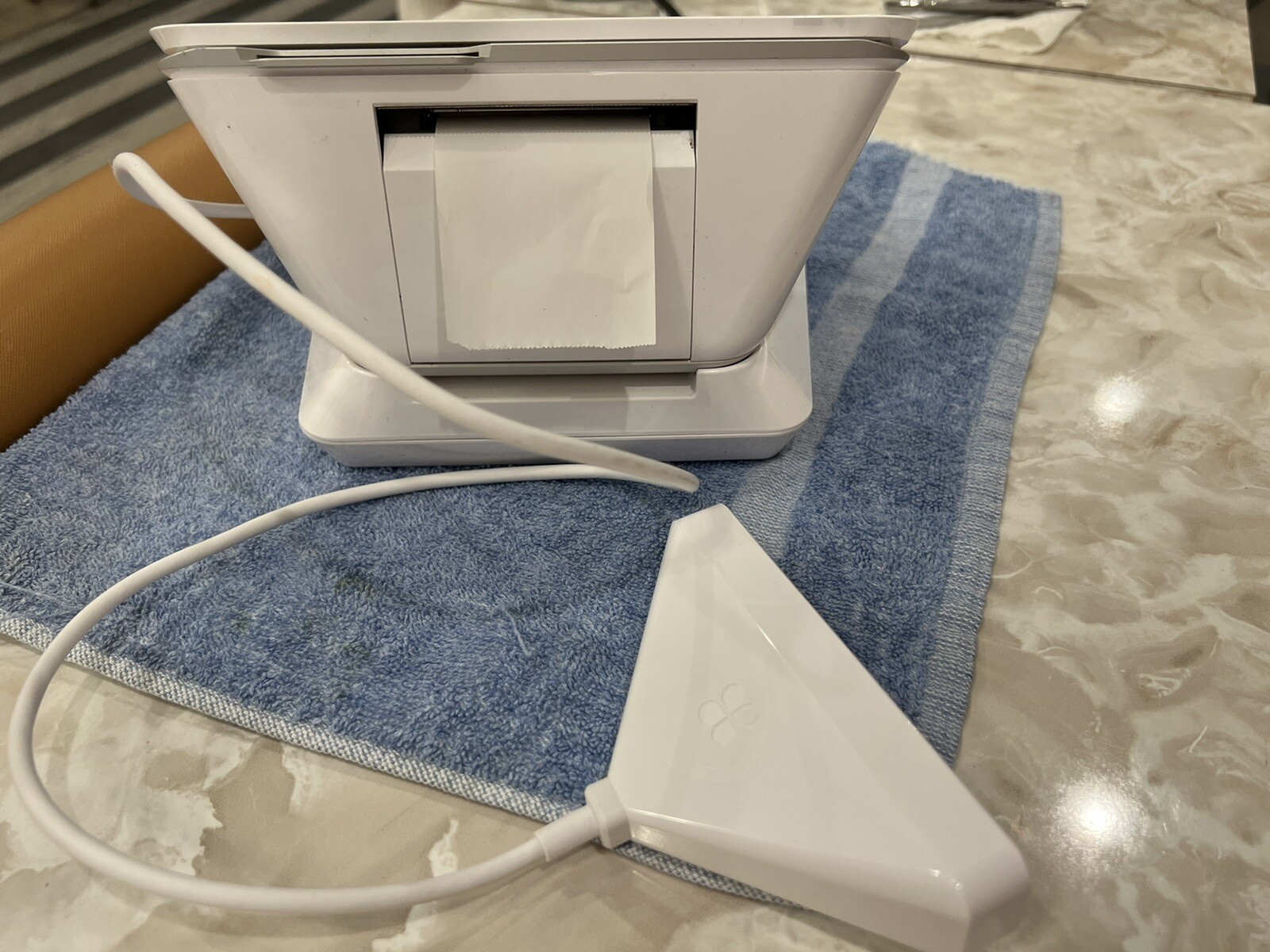 Clover Mini – Card Reader Point of Sale System – Merchant account included