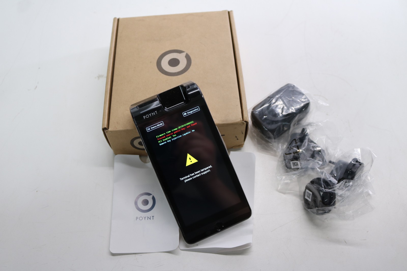 Poynt 5 M2W3140A Smart Terminal Credit Card Reader