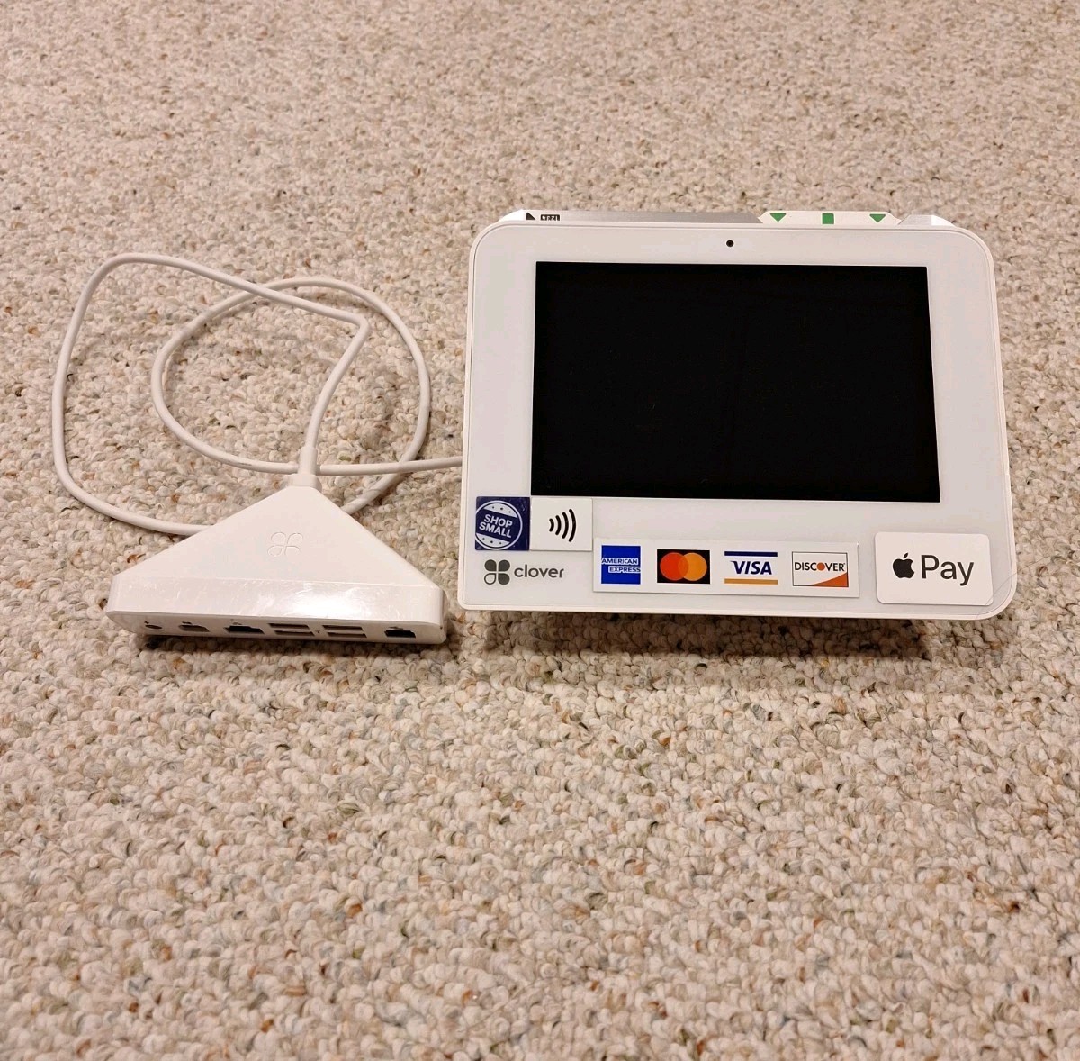Clover Mini C302U POS System Wi-Fi with USB Hub Credit Card Apple