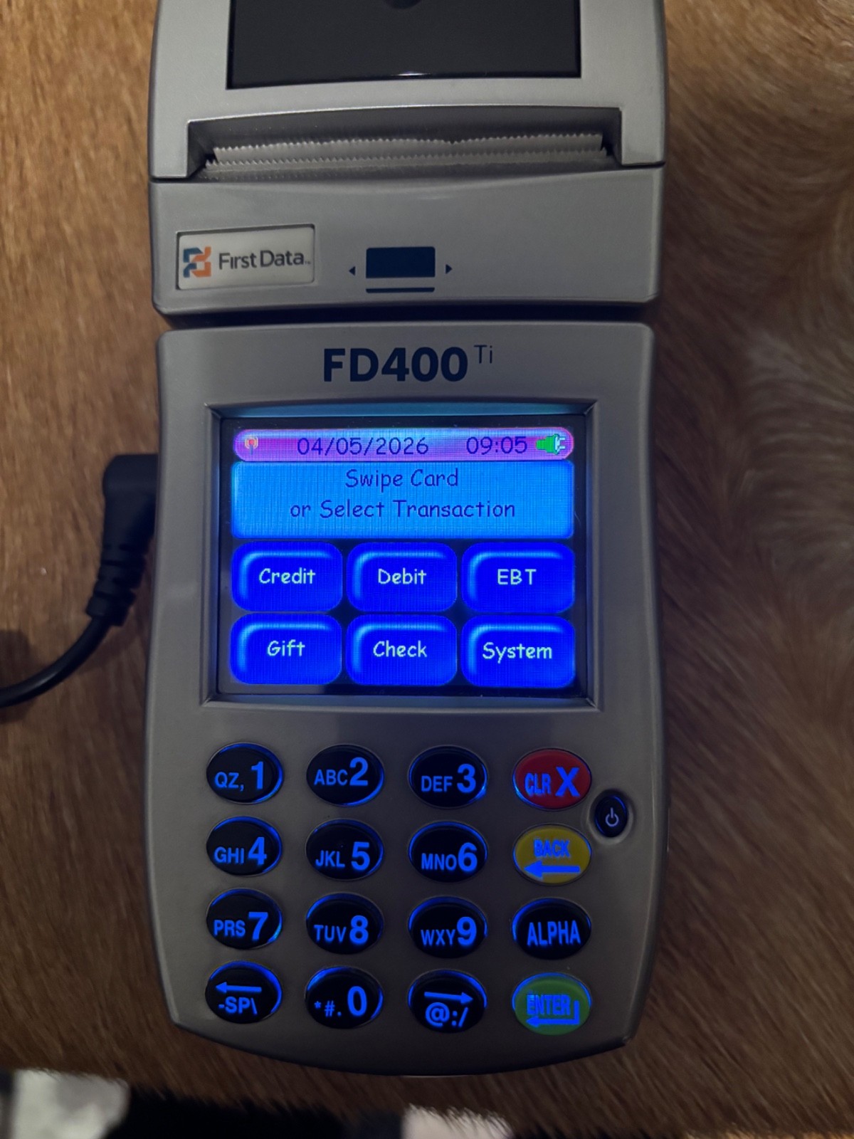 First Data FD400 TI Credit Card Terminal w/ Power Supply and paper.