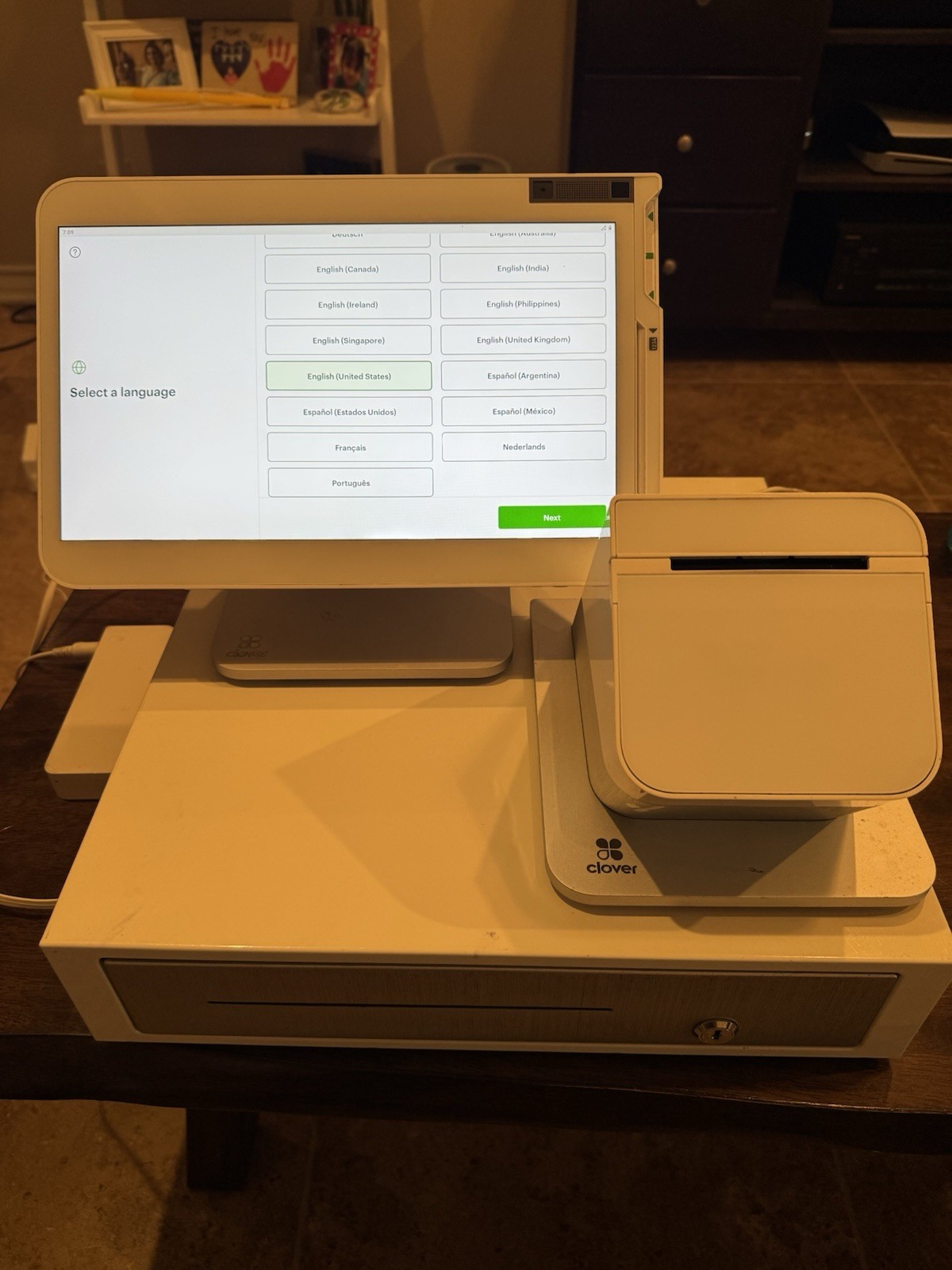 Clover Station Solo C501 POS system /w Cash Drawer