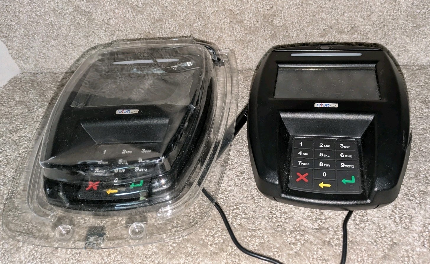 VIVOpay 8800 mobile PIN Pad & card reader magnetic card Lot Of 2