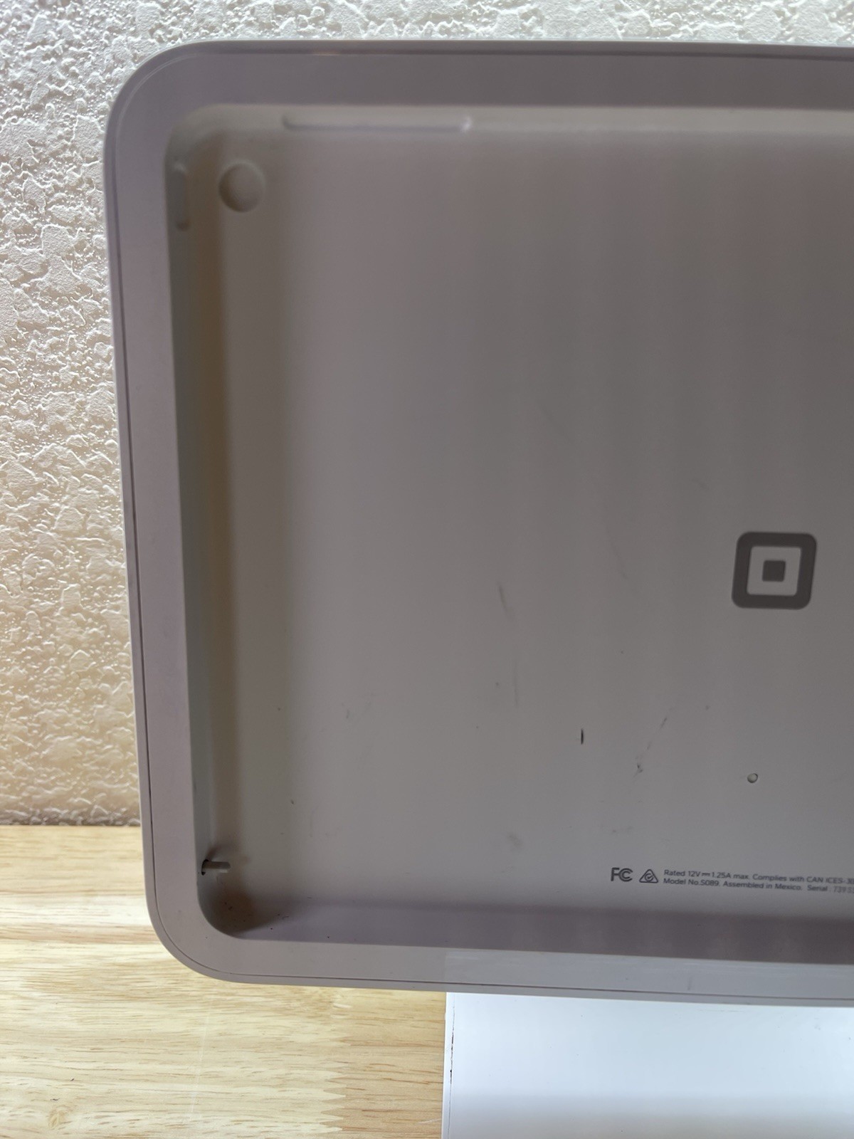 Pre Owned | Square S089 POS Terminal Countertop Dock Only – White for 9.7″ IPAD