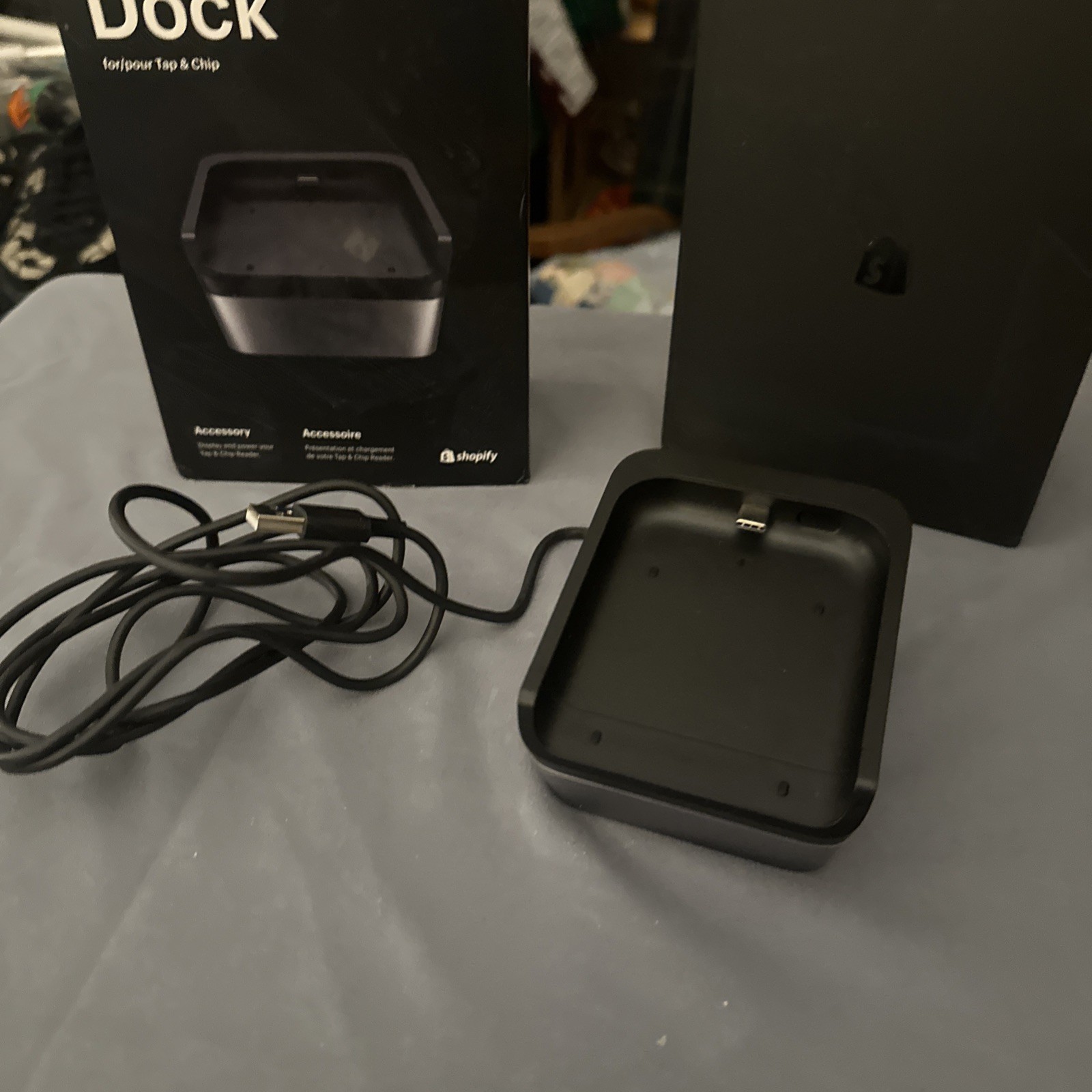 Shopify Dock for Tap and Chip Reader S1802B New Sealed
